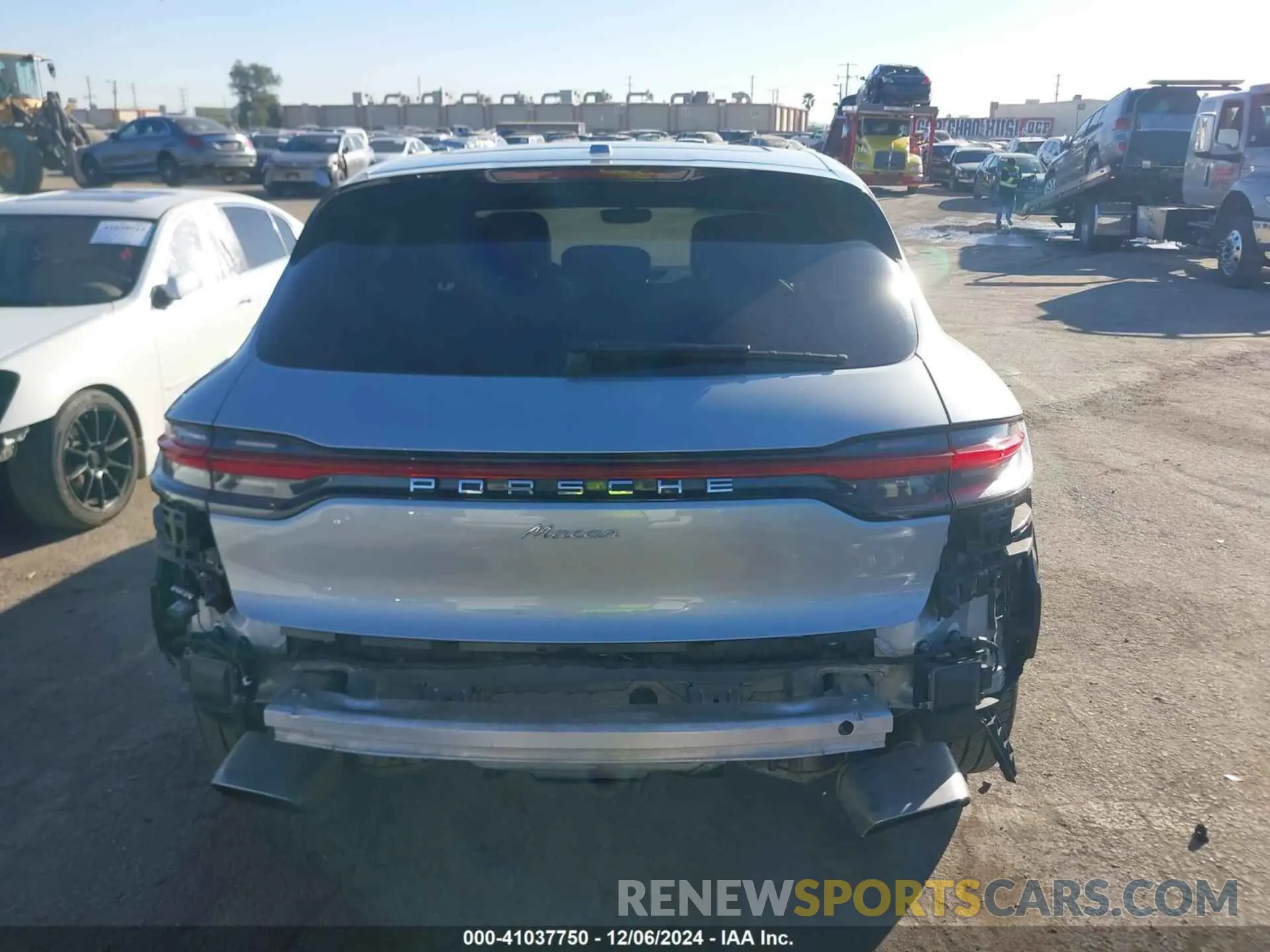 17 fotografías del automóvil dañado WP1AA2A53MLB10552 PORSCHE MACAN 2021