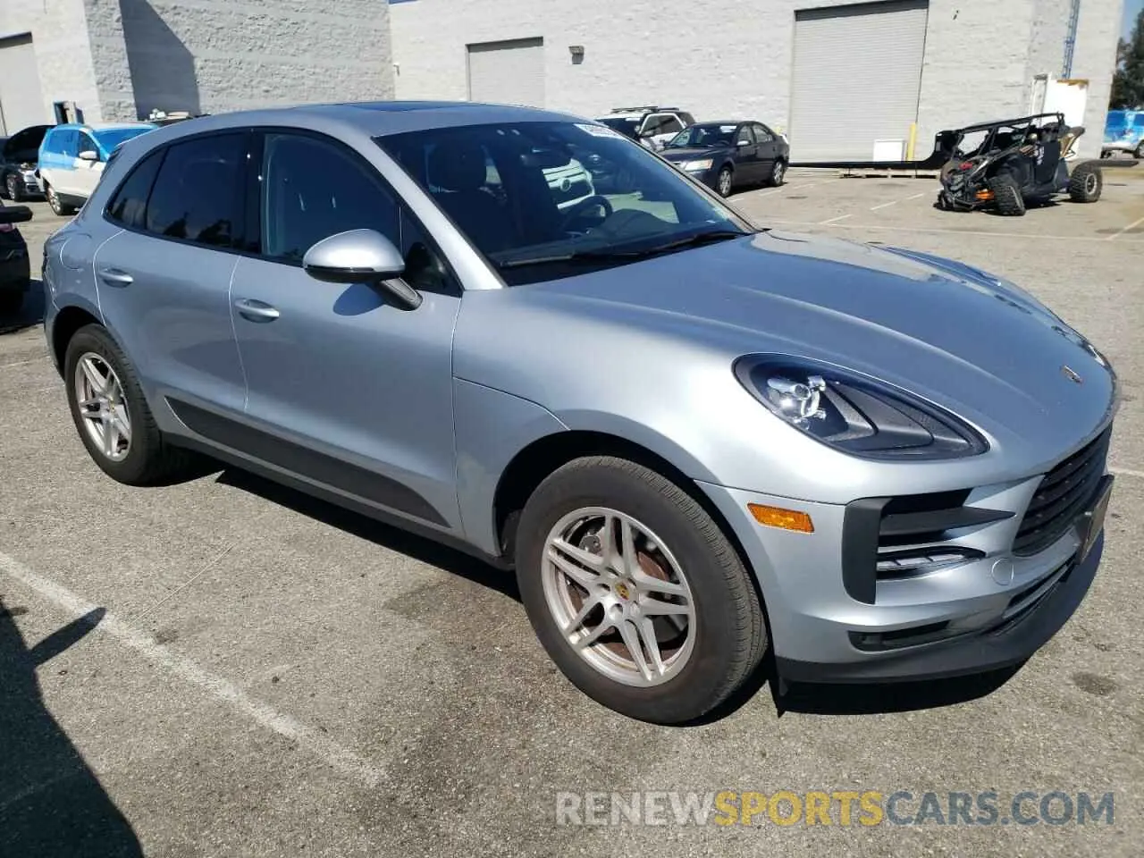 4 fotografías del automóvil dañado WP1AA2A54MLB00483 PORSCHE MACAN 2021