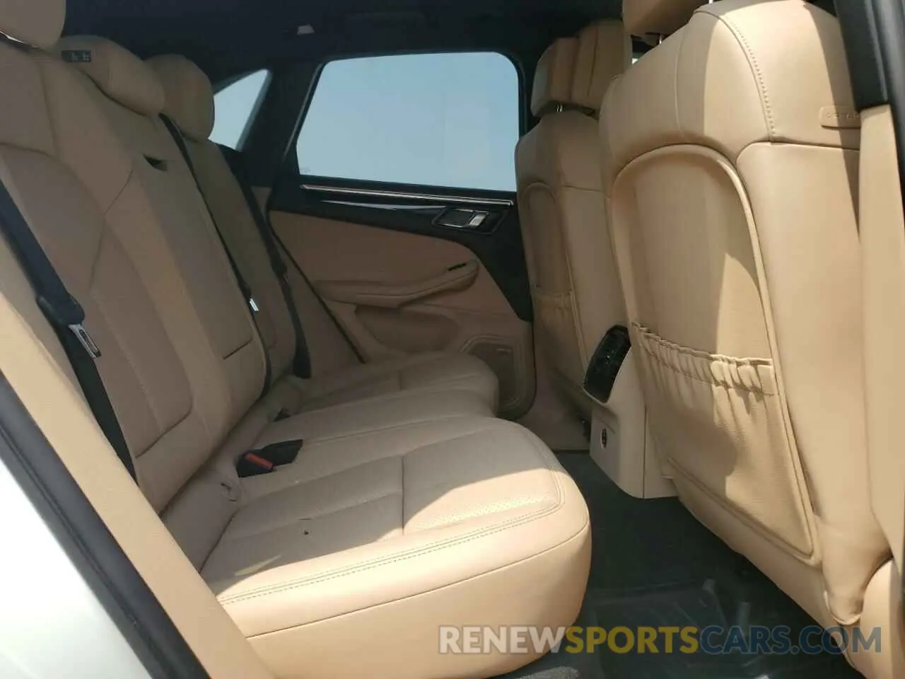 11 fotografías del automóvil dañado WP1AA2A55MLB02694 PORSCHE MACAN 2021
