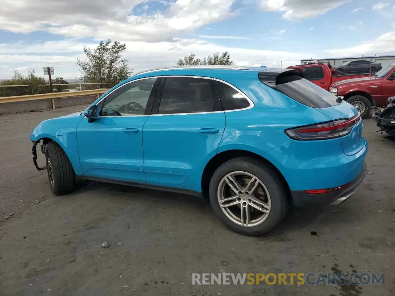 2 fotografías del automóvil dañado WP1AA2A56MLB02767 PORSCHE MACAN 2021