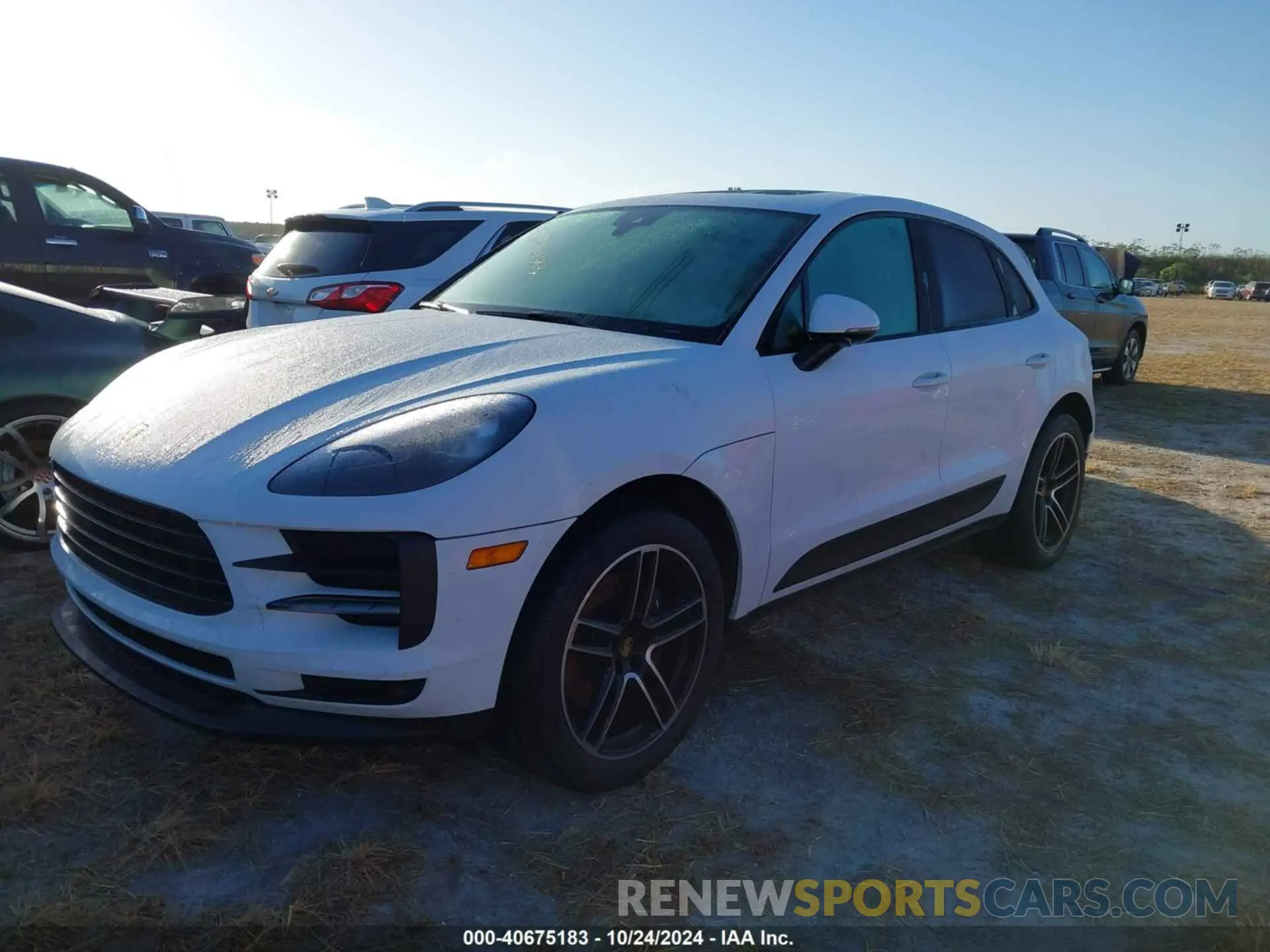 2 fotografías del automóvil dañado WP1AA2A57MLB12370 PORSCHE MACAN 2021