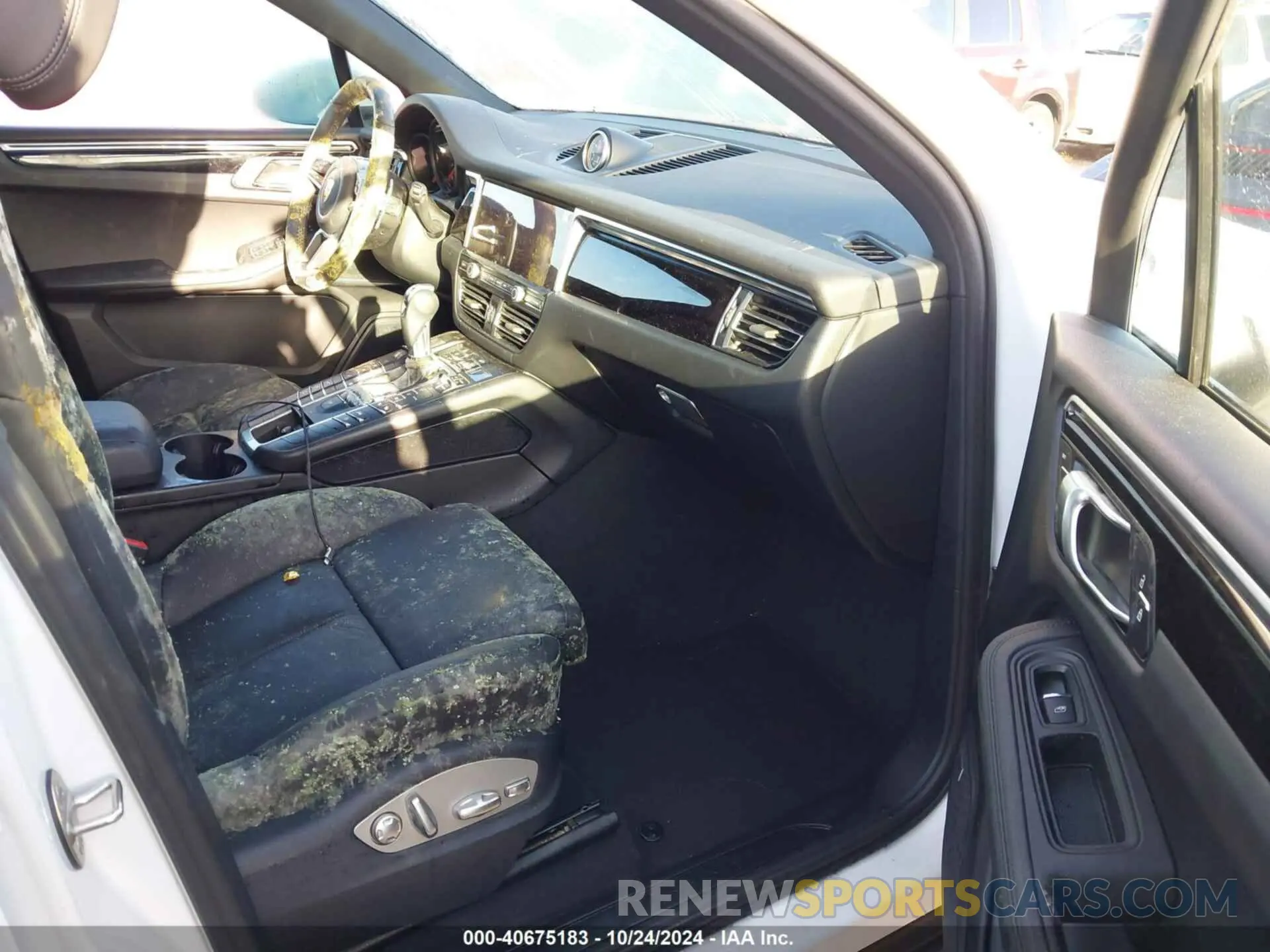 5 fotografías del automóvil dañado WP1AA2A57MLB12370 PORSCHE MACAN 2021
