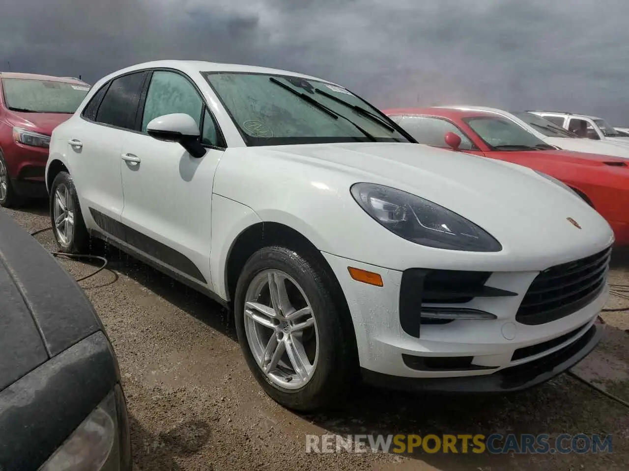 4 fotografías del automóvil dañado WP1AA2A59MLB01807 PORSCHE MACAN 2021