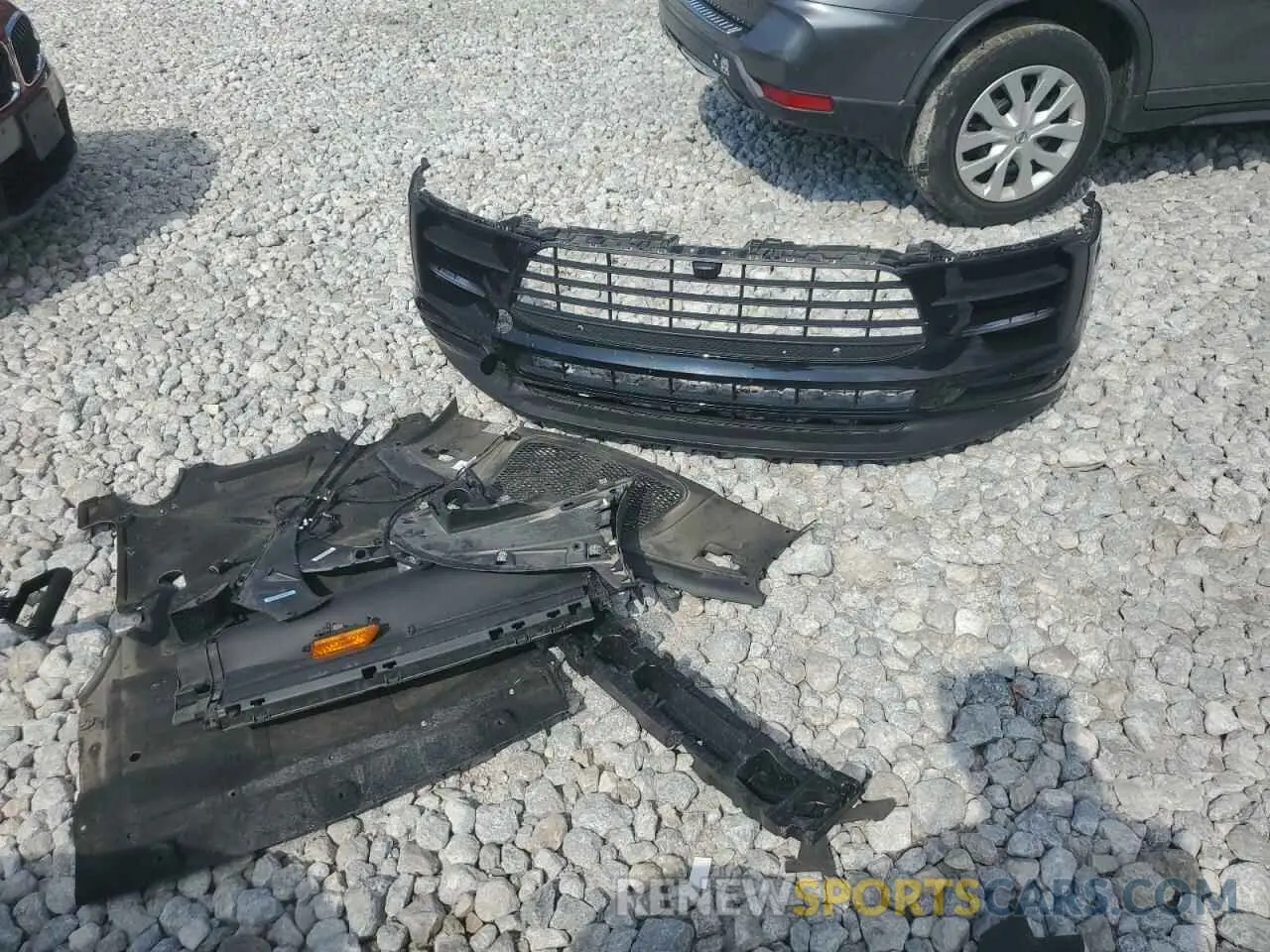13 fotografías del automóvil dañado WP1AA2A5XMLB09981 PORSCHE MACAN 2021