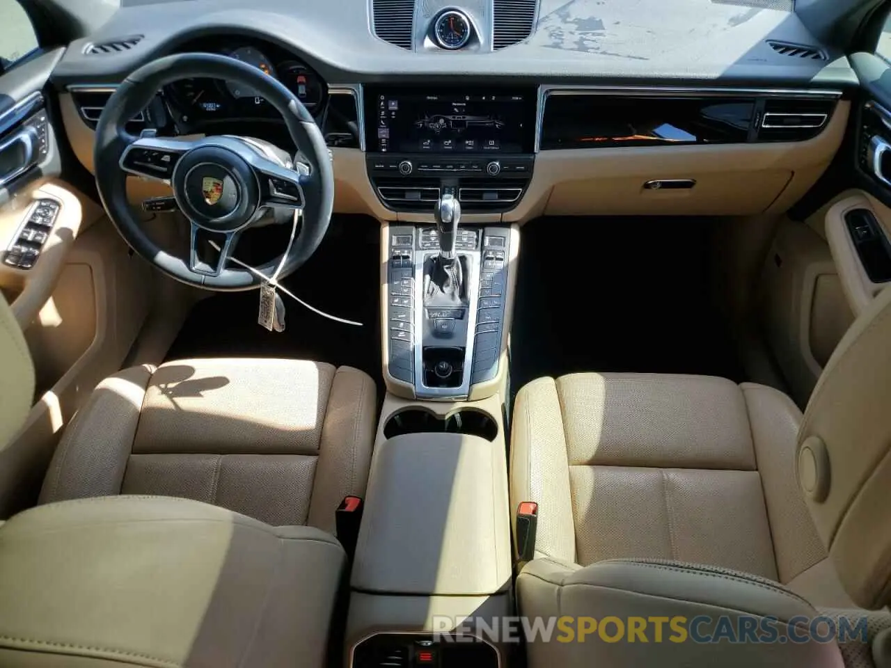 8 fotografías del automóvil dañado WP1AB2A50MLB34286 PORSCHE MACAN 2021