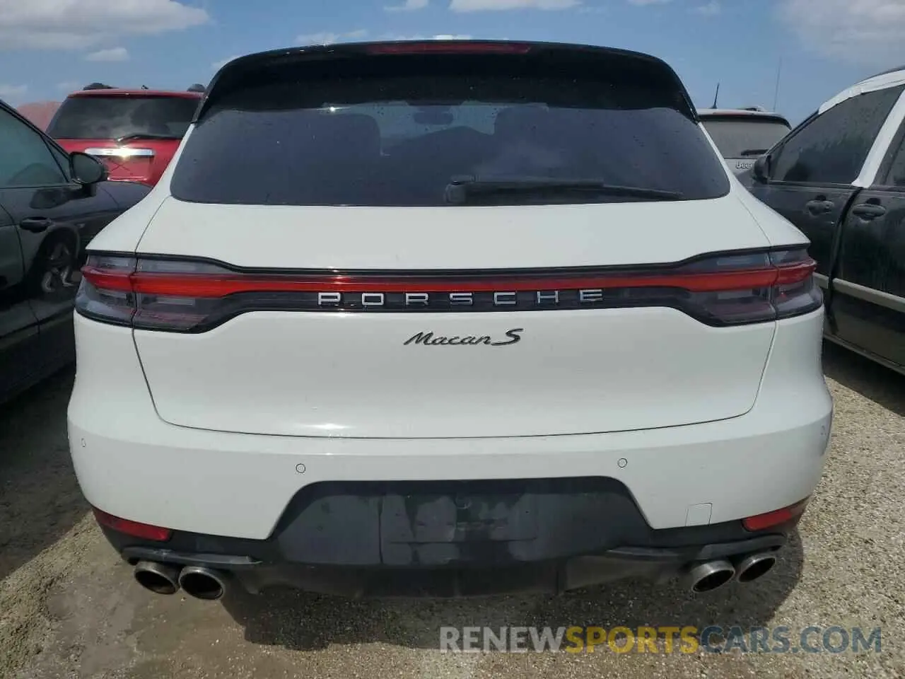 6 fotografías del automóvil dañado WP1AB2A50MLB35115 PORSCHE MACAN 2021