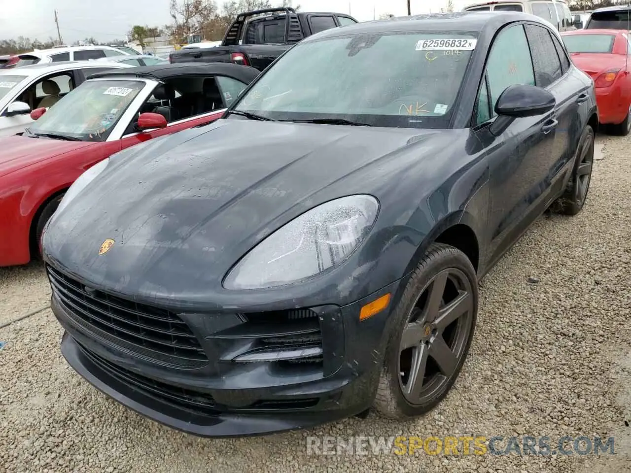 2 fotografías del automóvil dañado WP1AB2A50MLB37656 PORSCHE MACAN 2021