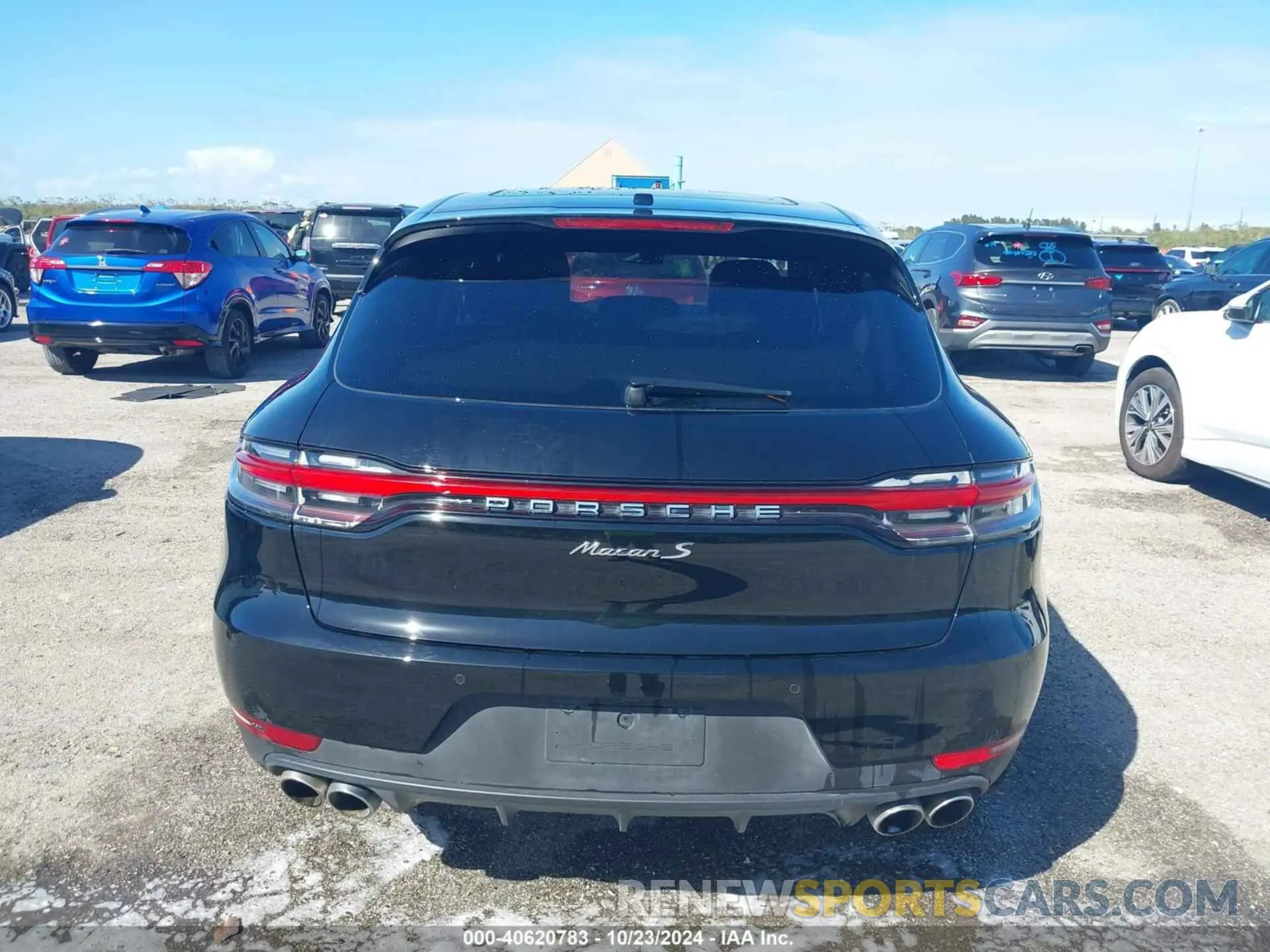 16 fotografías del automóvil dañado WP1AB2A59MLB34089 PORSCHE MACAN 2021