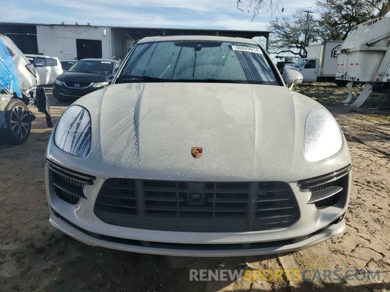 5 fotografías del automóvil dañado WP1AF2A54MLB60829 PORSCHE MACAN 2021