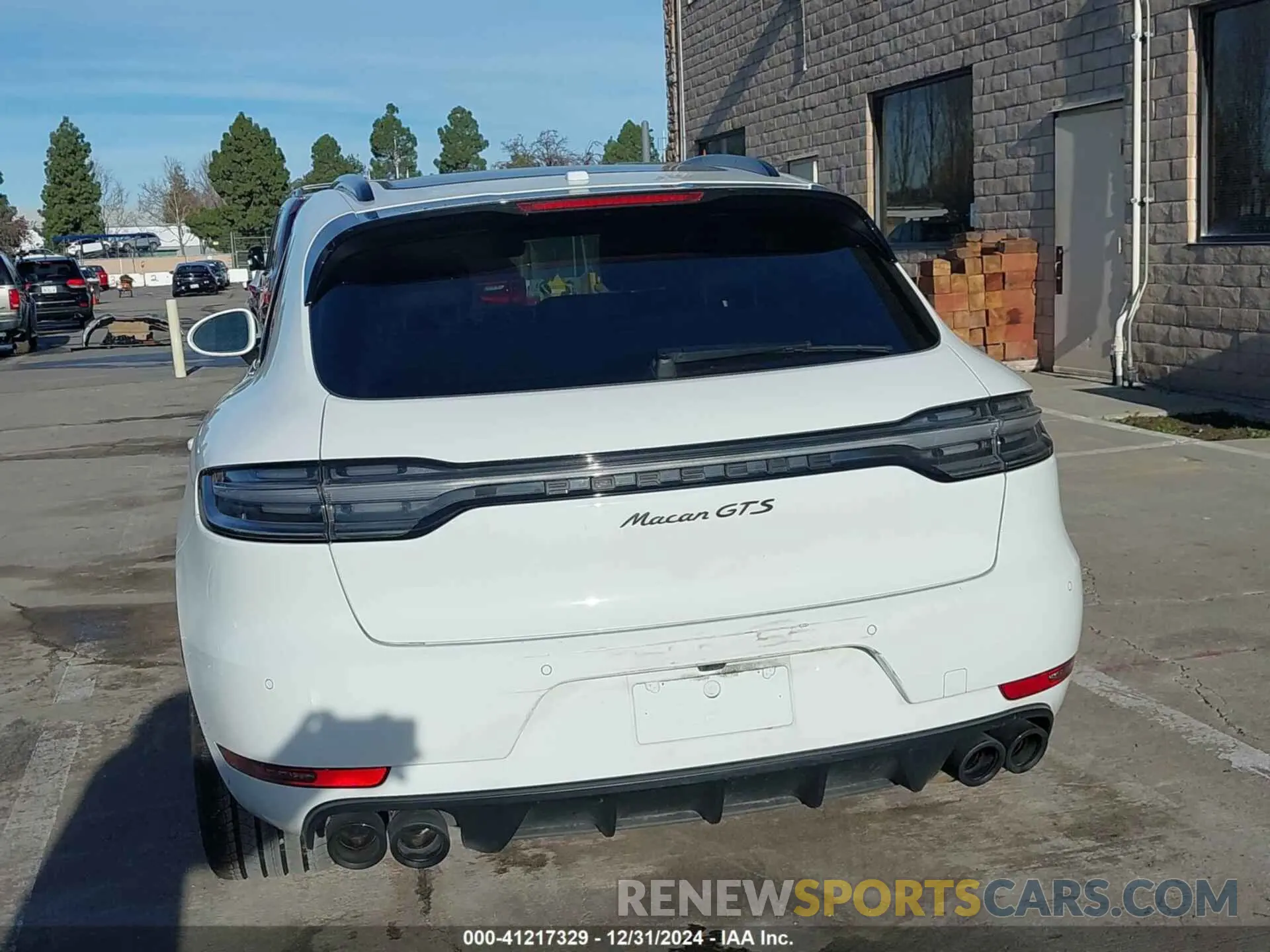 17 fotografías del automóvil dañado WP1AG2A52MLB52919 PORSCHE MACAN 2021