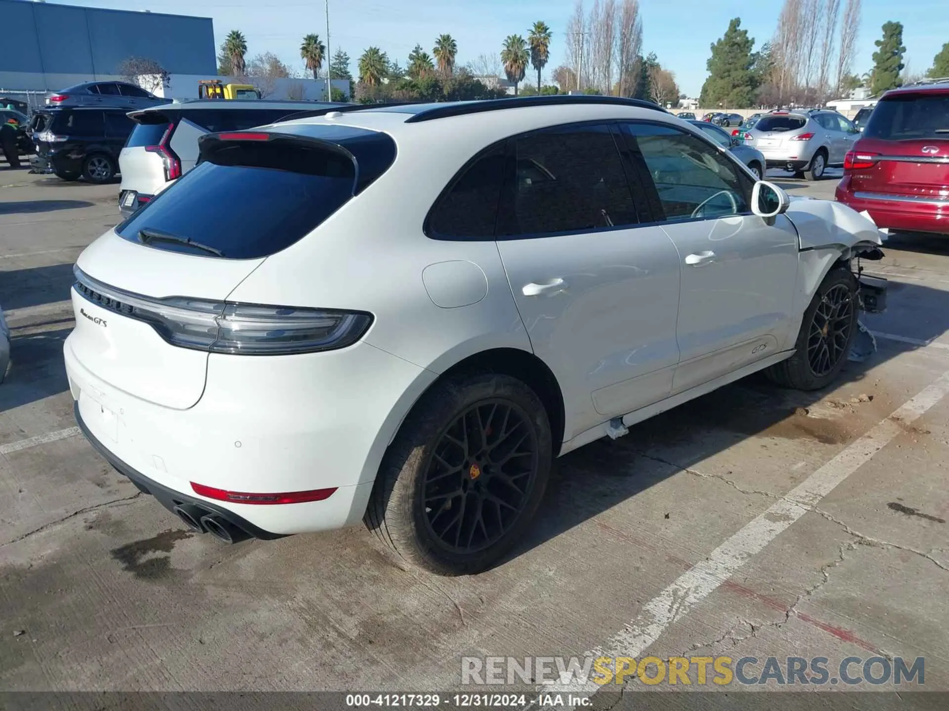 4 fotografías del automóvil dañado WP1AG2A52MLB52919 PORSCHE MACAN 2021