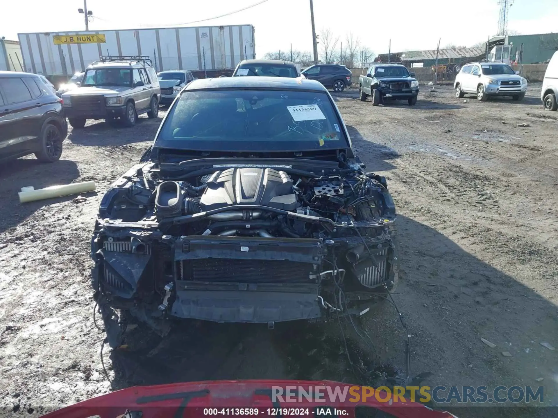 12 fotografías del automóvil dañado WP1AG2A56MLB53586 PORSCHE MACAN 2021