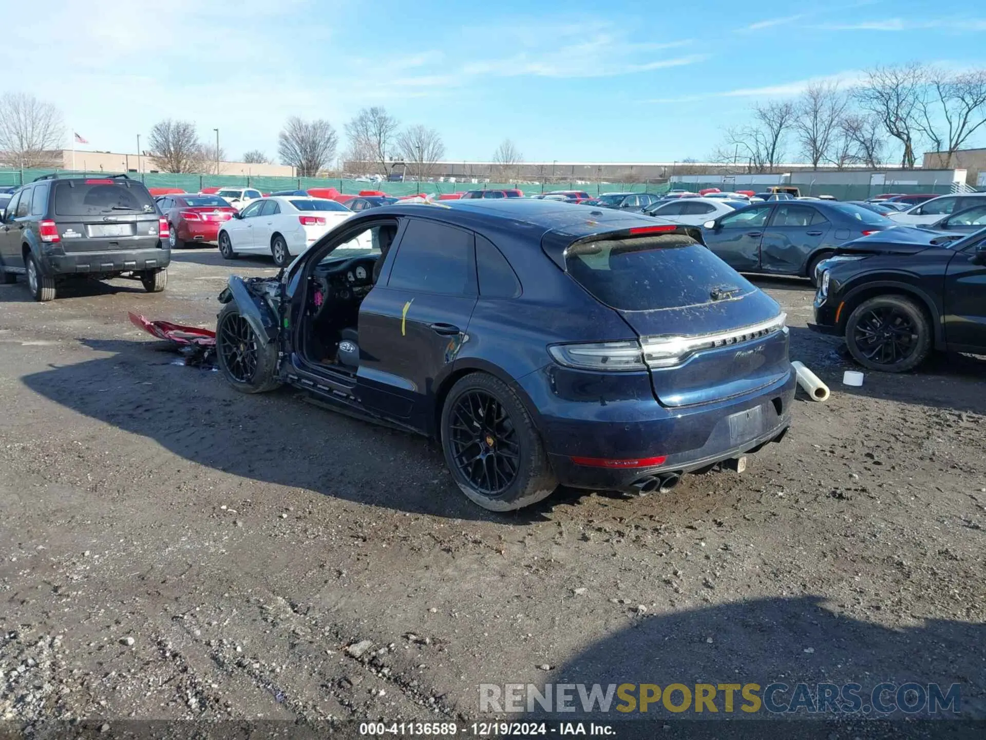 3 fotografías del automóvil dañado WP1AG2A56MLB53586 PORSCHE MACAN 2021