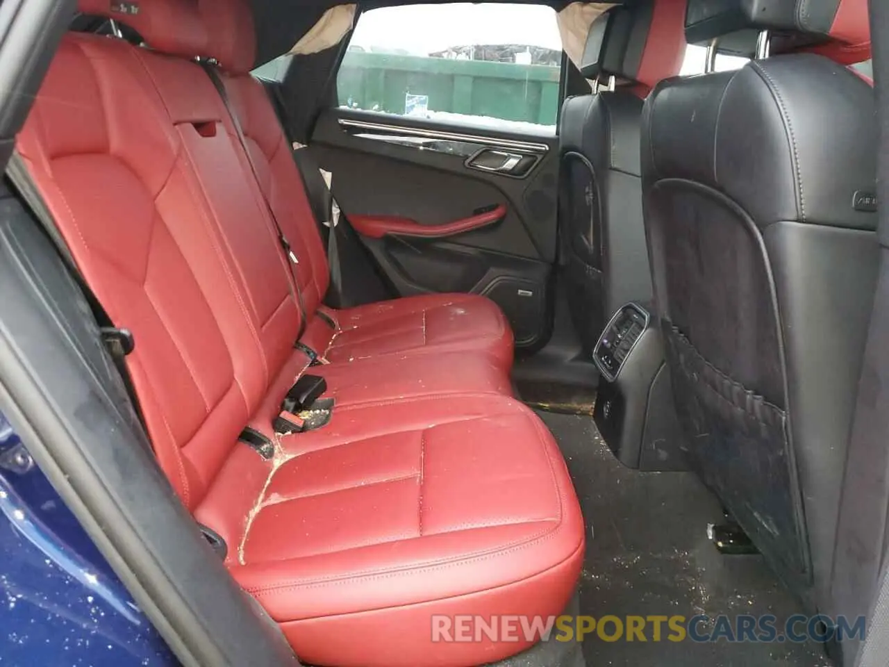 11 fotografías del automóvil dañado WP1AA2A50NLB09991 PORSCHE MACAN 2022