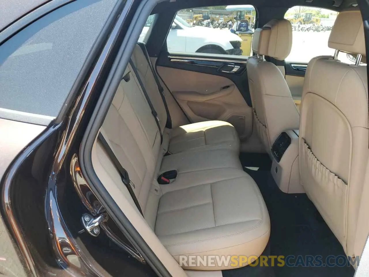 11 fotografías del automóvil dañado WP1AA2A51NLB04007 PORSCHE MACAN 2022
