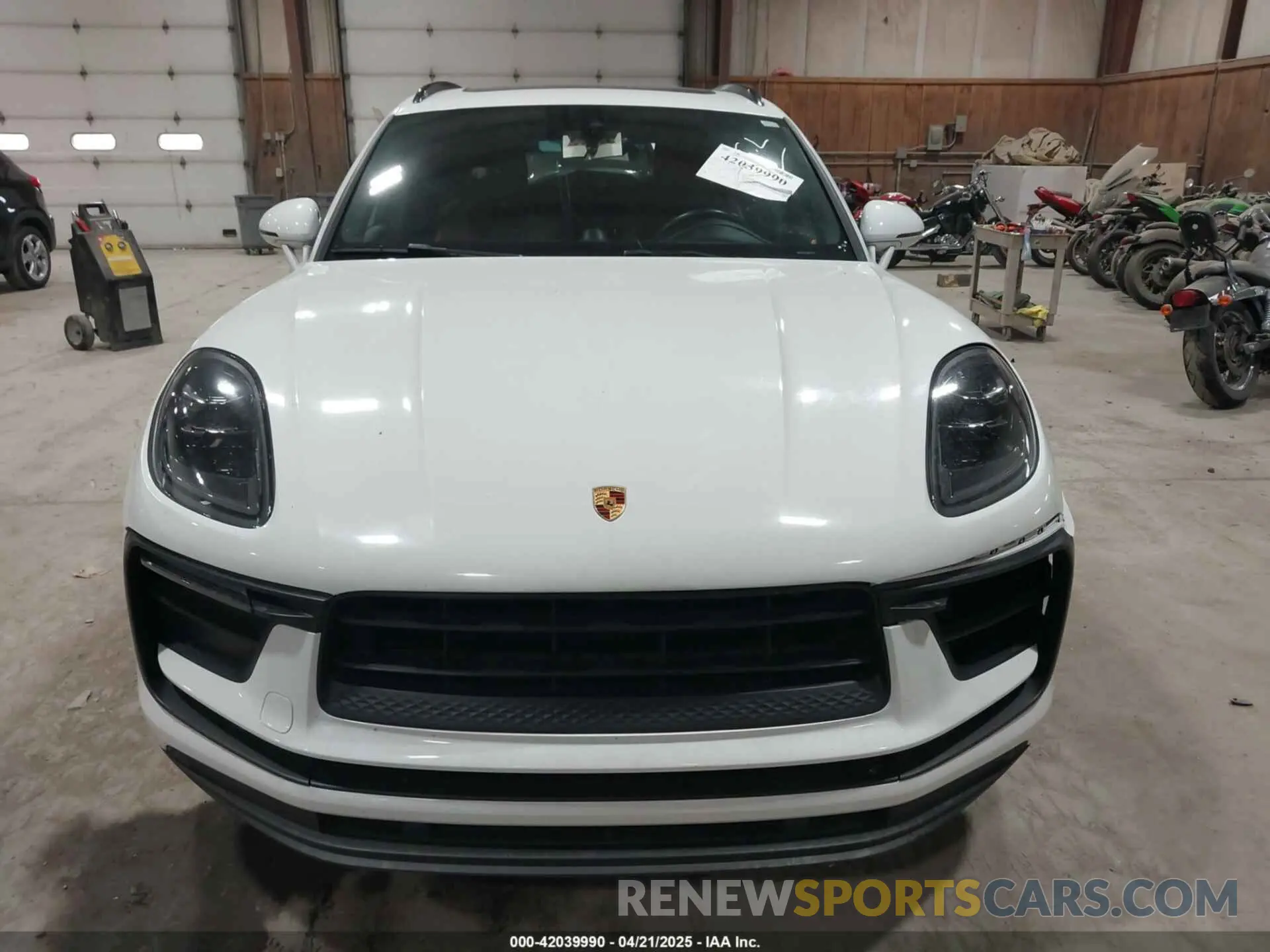 12 fotografías del automóvil dañado WP1AA2A52NLB02038 PORSCHE MACAN 2022