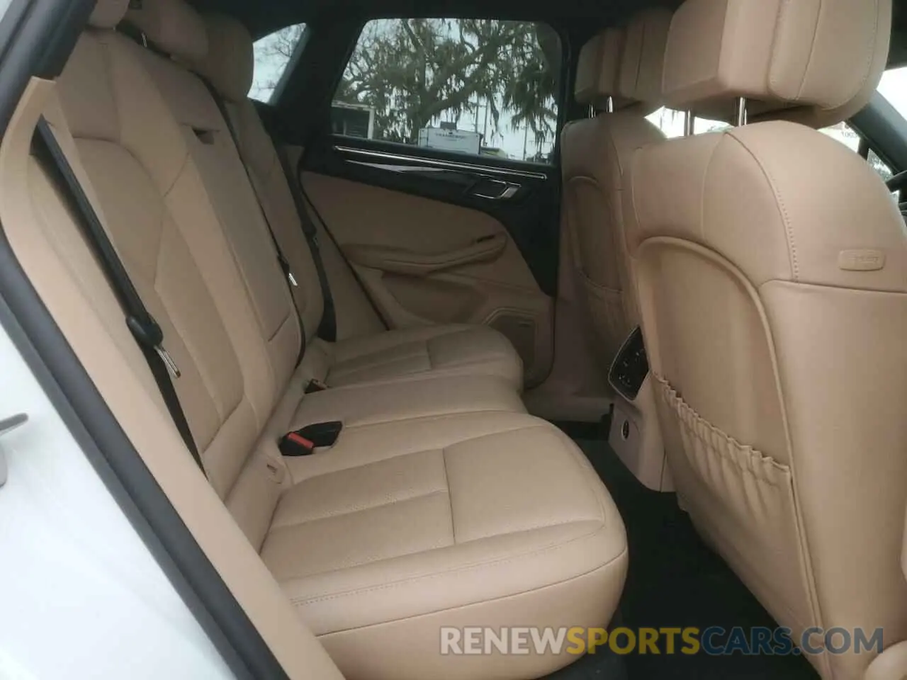 11 fotografías del automóvil dañado WP1AA2A54NLB07435 PORSCHE MACAN 2022