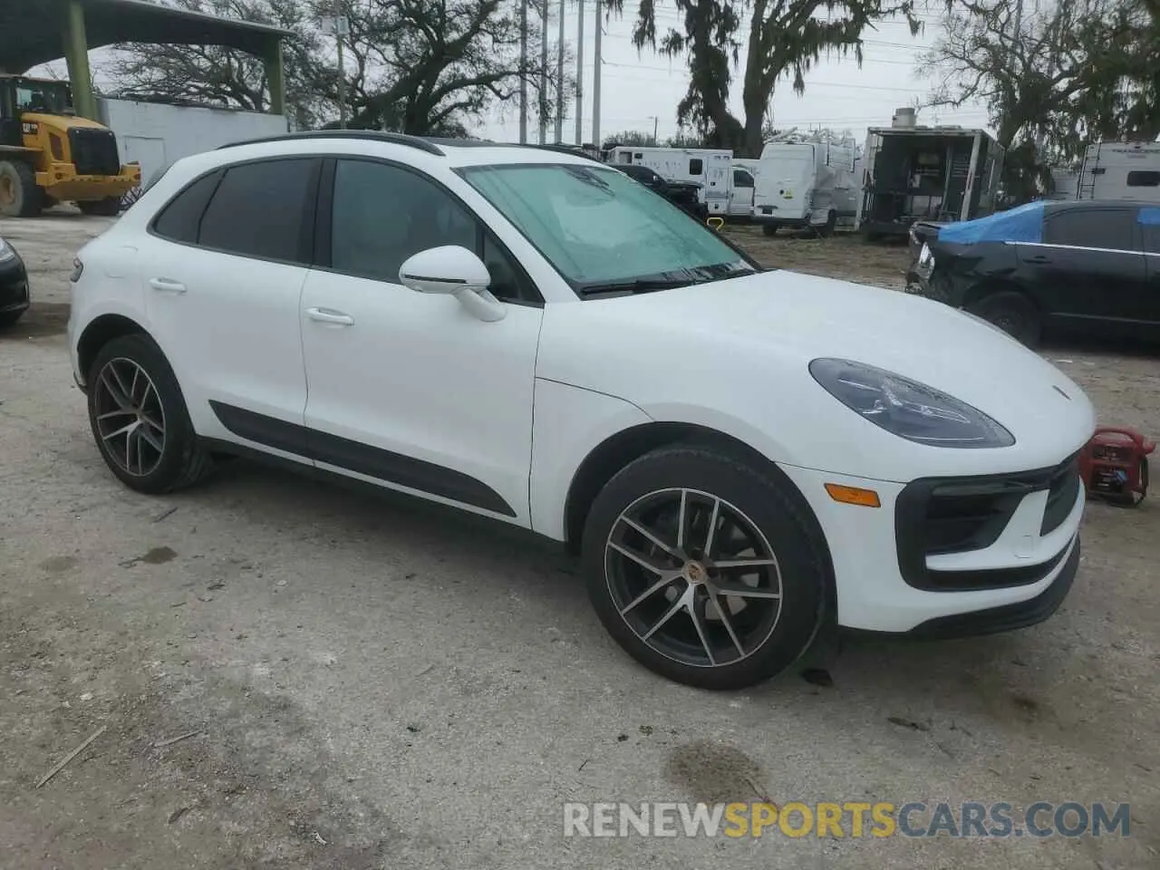4 fotografías del automóvil dañado WP1AA2A54NLB07435 PORSCHE MACAN 2022