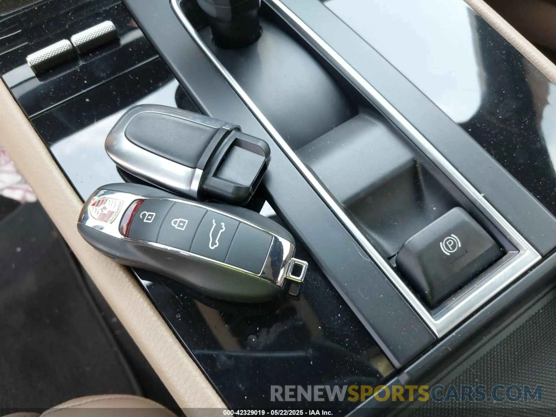 11 fotografías del automóvil dañado WP1AA2A54NLB07869 PORSCHE MACAN 2022