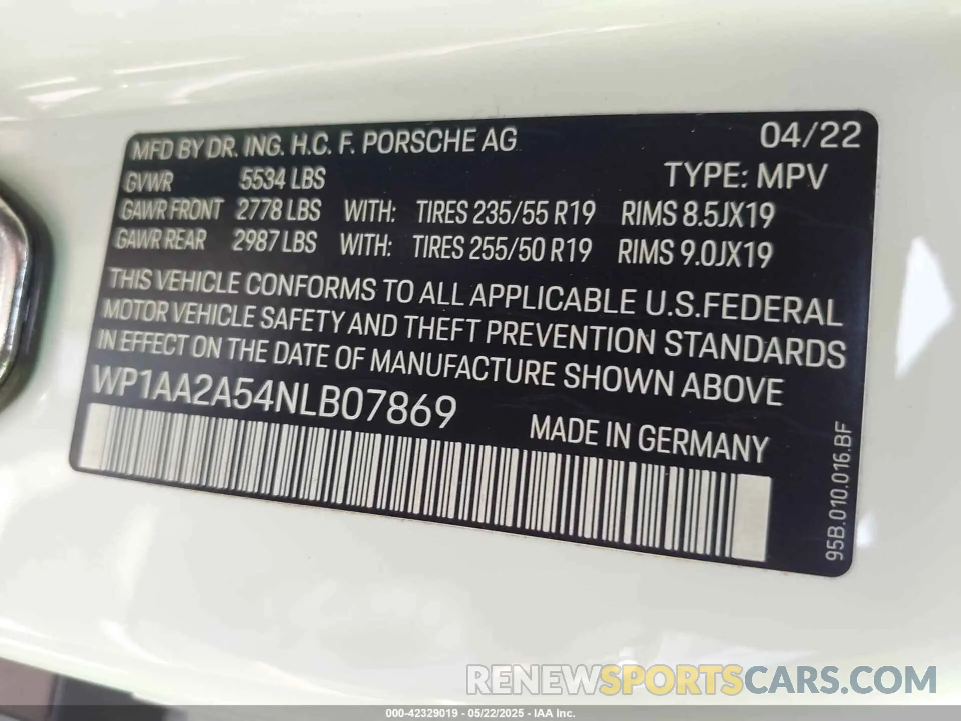 9 fotografías del automóvil dañado WP1AA2A54NLB07869 PORSCHE MACAN 2022