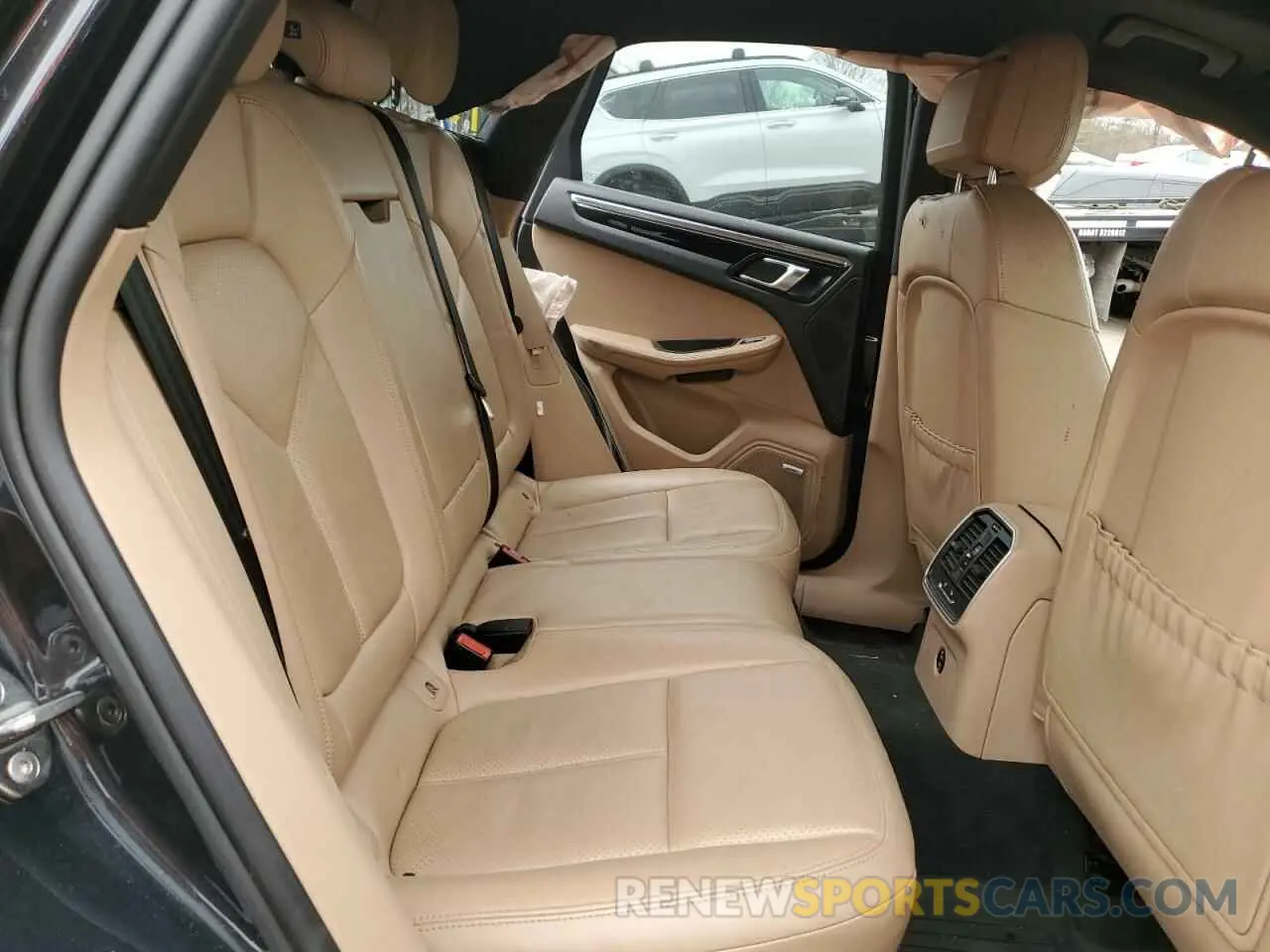 11 fotografías del automóvil dañado WP1AA2A54NLB10898 PORSCHE MACAN 2022