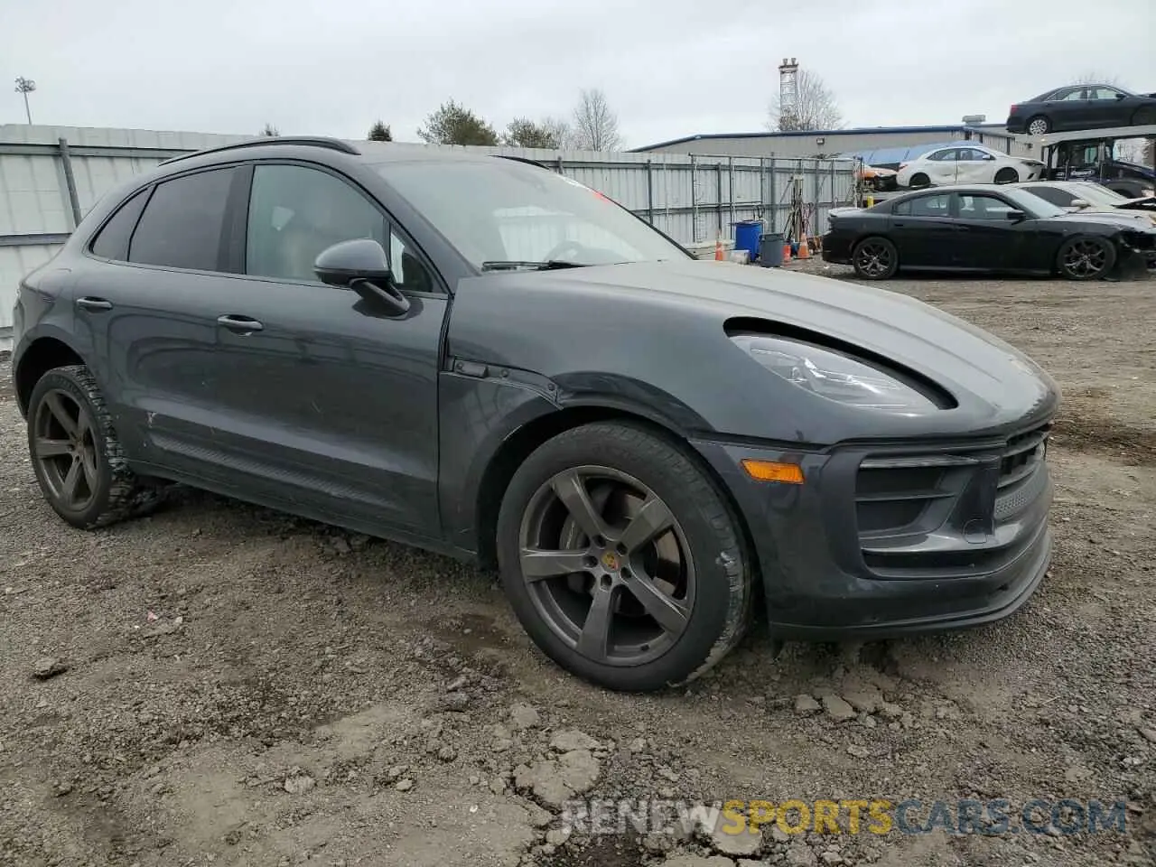 4 fotografías del automóvil dañado WP1AA2A54NLB10898 PORSCHE MACAN 2022