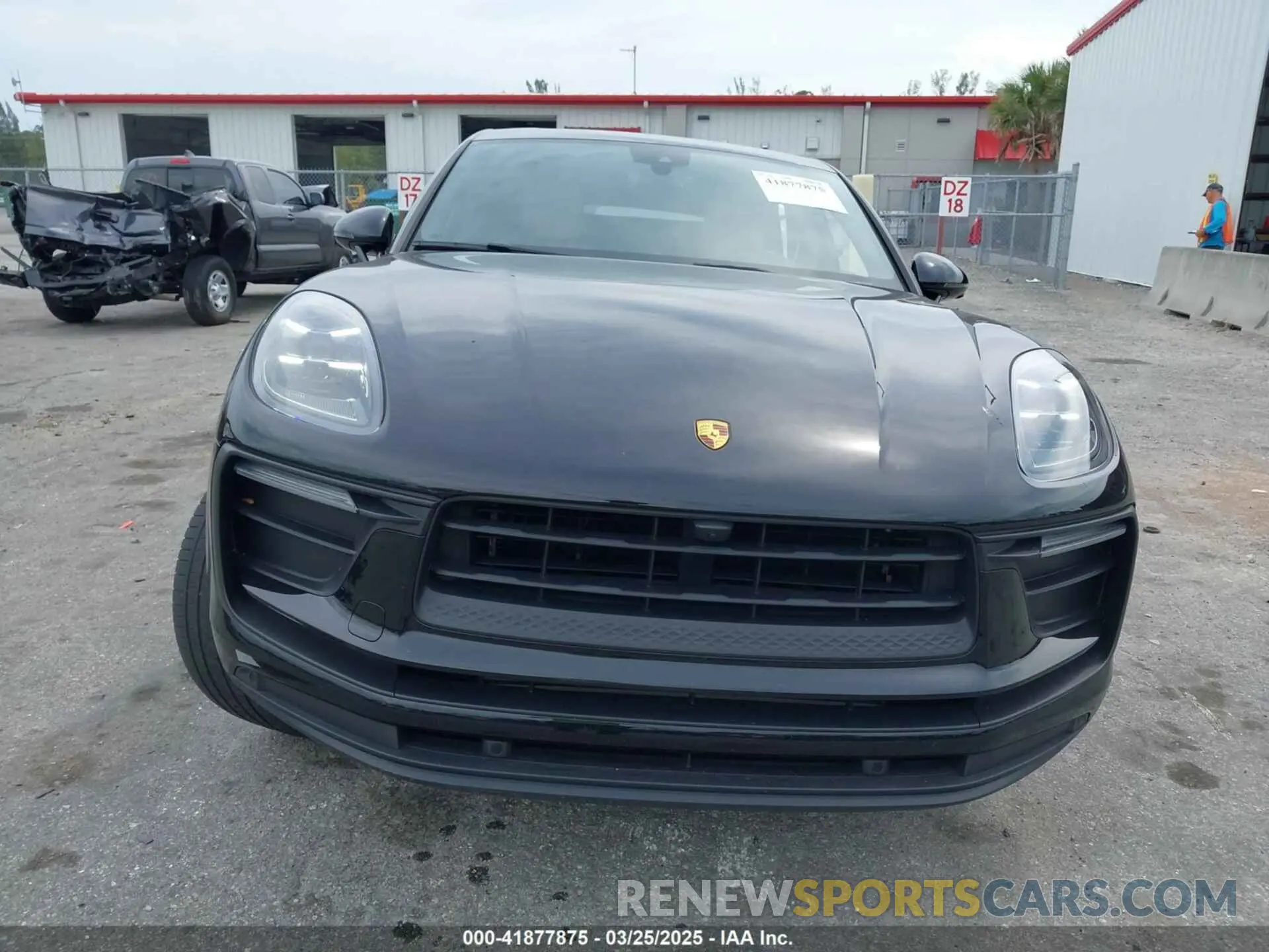 13 fotografías del automóvil dañado WP1AA2A54NLB11632 PORSCHE MACAN 2022
