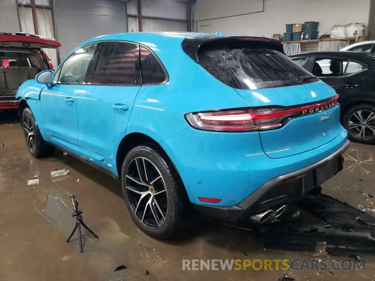 2 fotografías del automóvil dañado WP1AA2A54NLB12263 PORSCHE MACAN 2022
