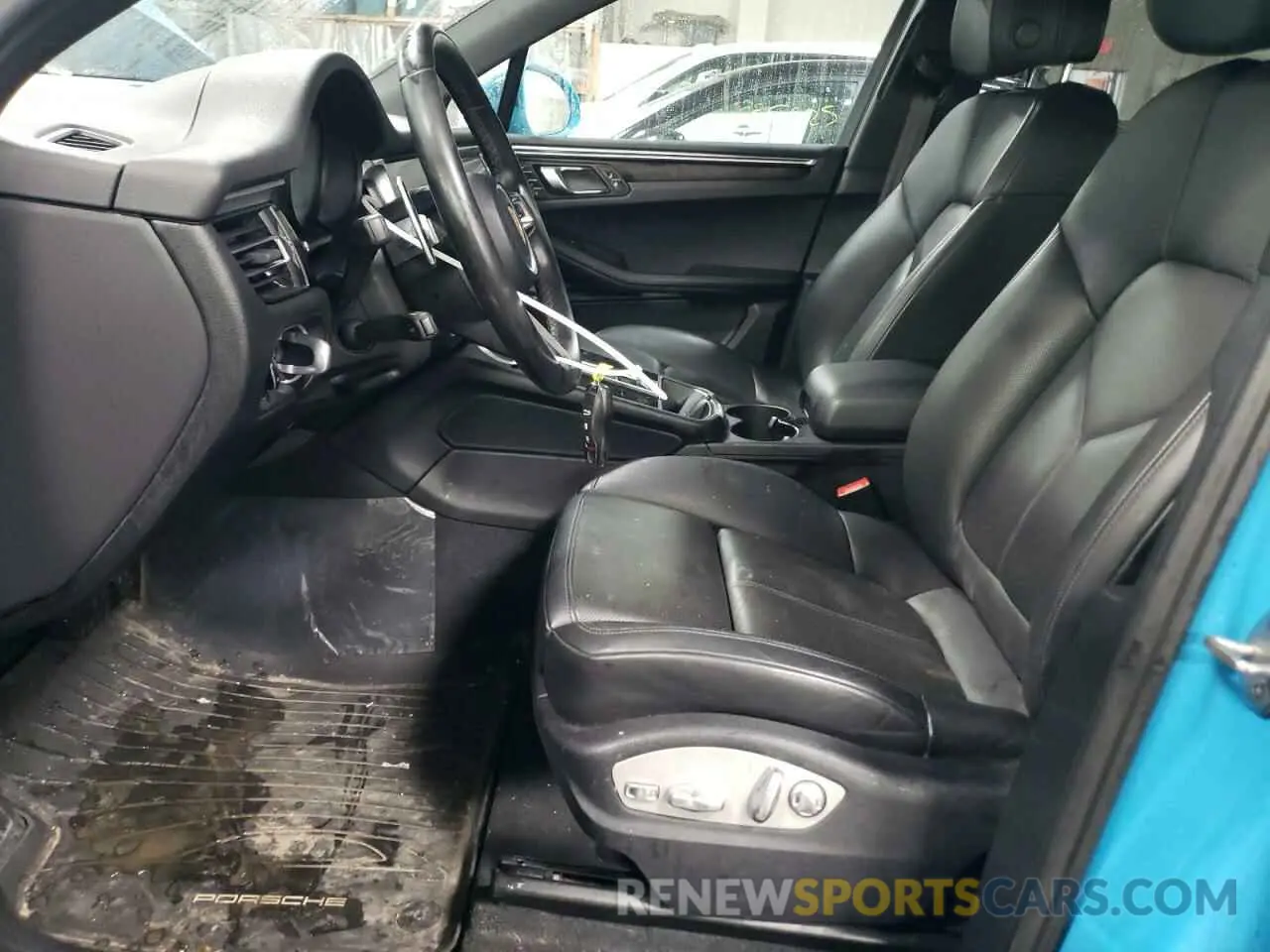 7 fotografías del automóvil dañado WP1AA2A54NLB12263 PORSCHE MACAN 2022
