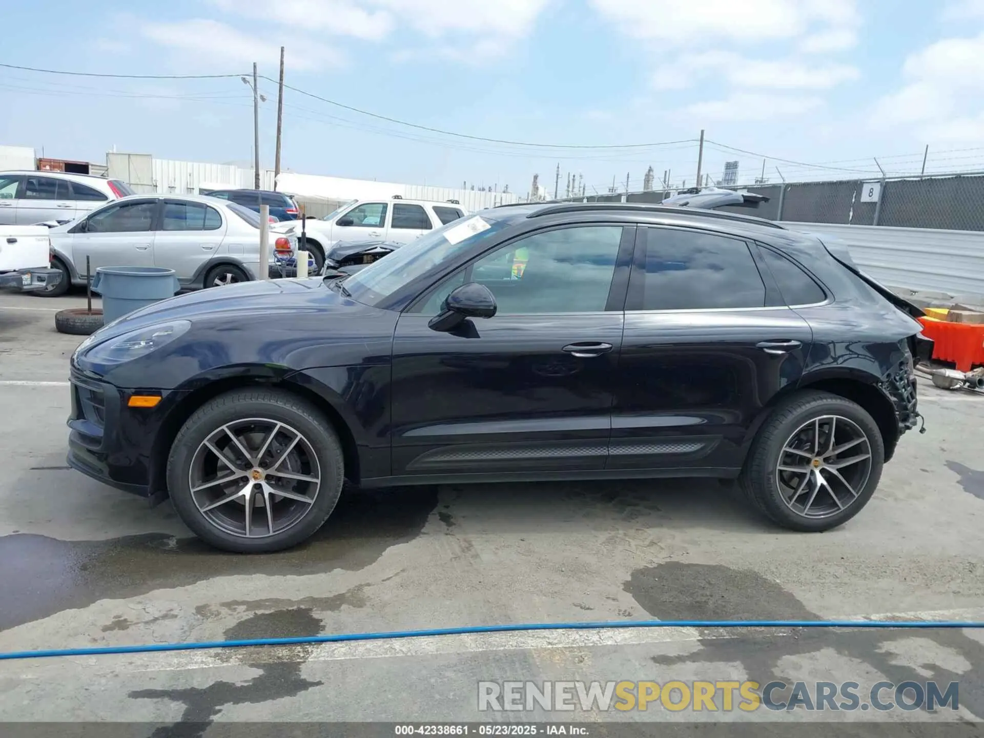 15 fotografías del automóvil dañado WP1AA2A55NLB00378 PORSCHE MACAN 2022