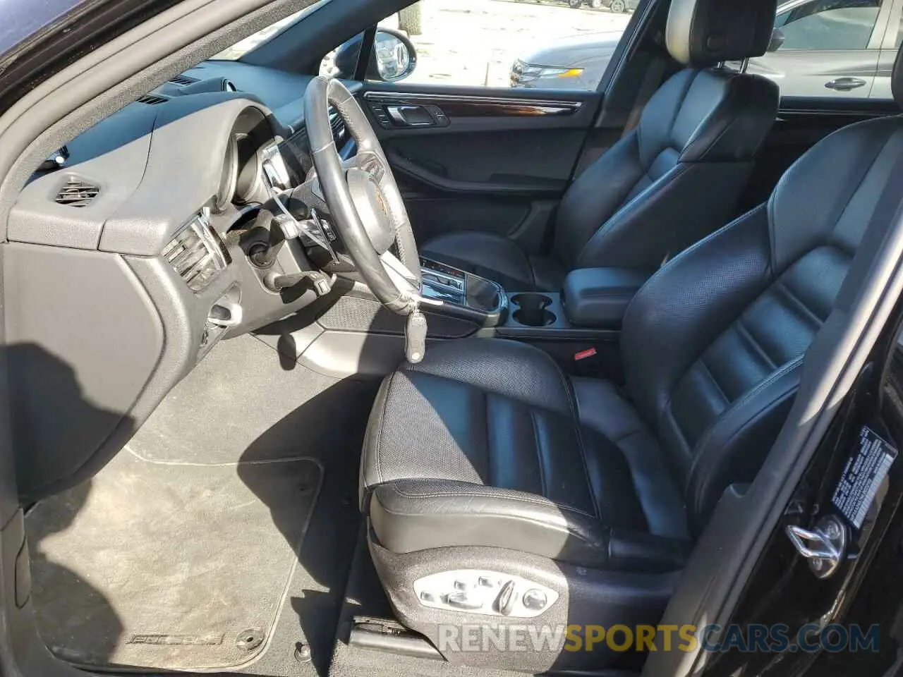 7 fotografías del automóvil dañado WP1AA2A57NLB02293 PORSCHE MACAN 2022
