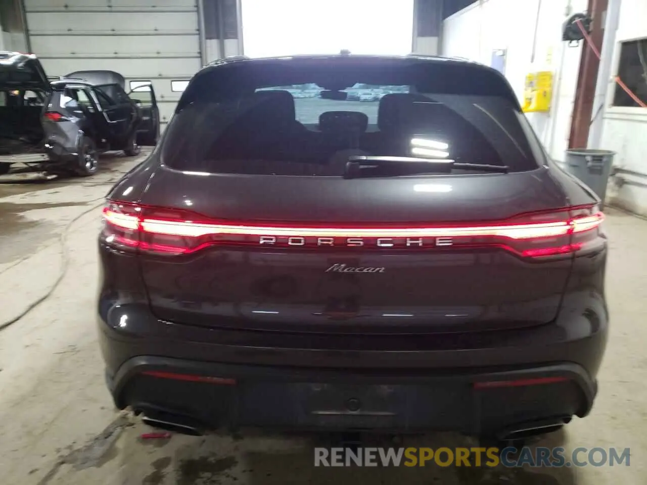 6 fotografías del automóvil dañado WP1AA2A57NLB10801 PORSCHE MACAN 2022