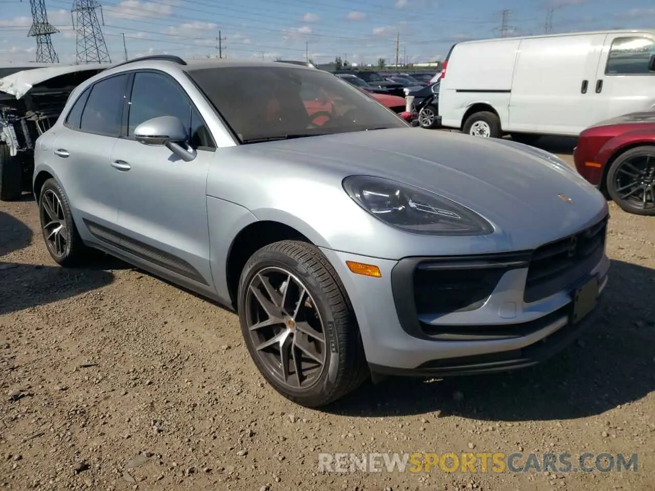 4 fotografías del automóvil dañado WP1AA2A58NLB10466 PORSCHE MACAN 2022