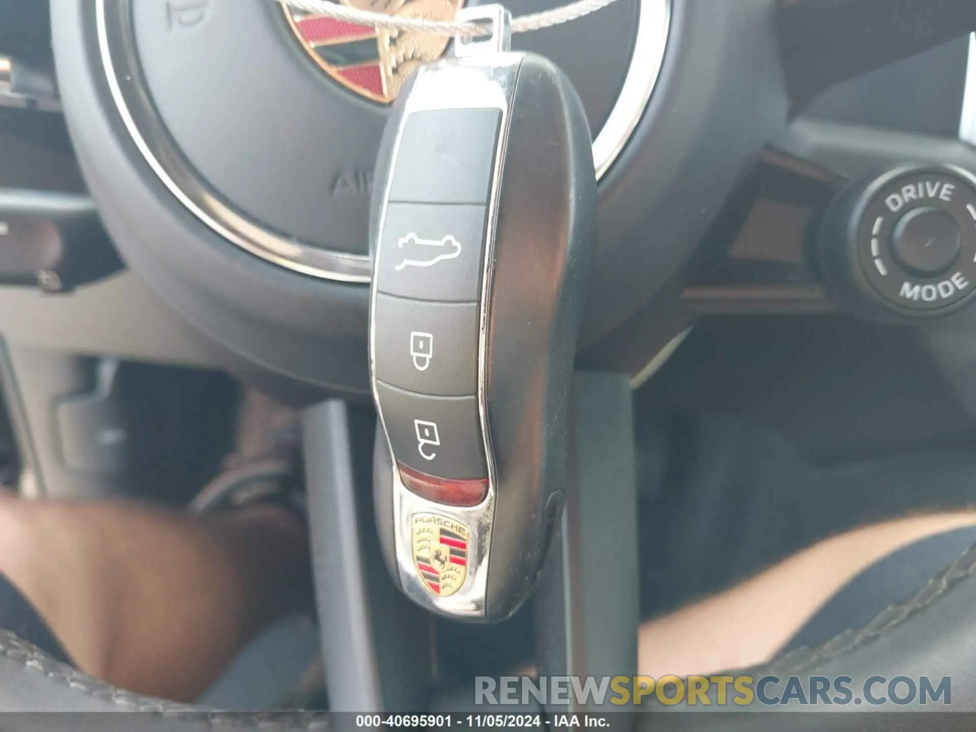 11 fotografías del automóvil dañado WP1AF2A52NLB32416 PORSCHE MACAN 2022