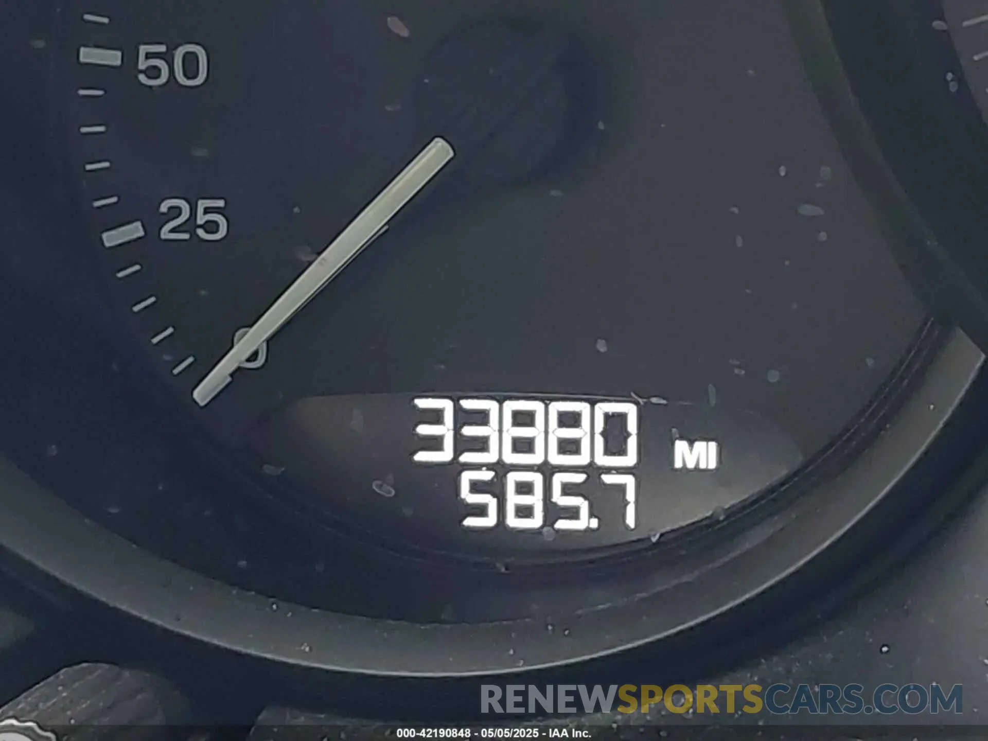 15 fotografías del automóvil dañado WP1AG2A54NLB23505 PORSCHE MACAN 2022