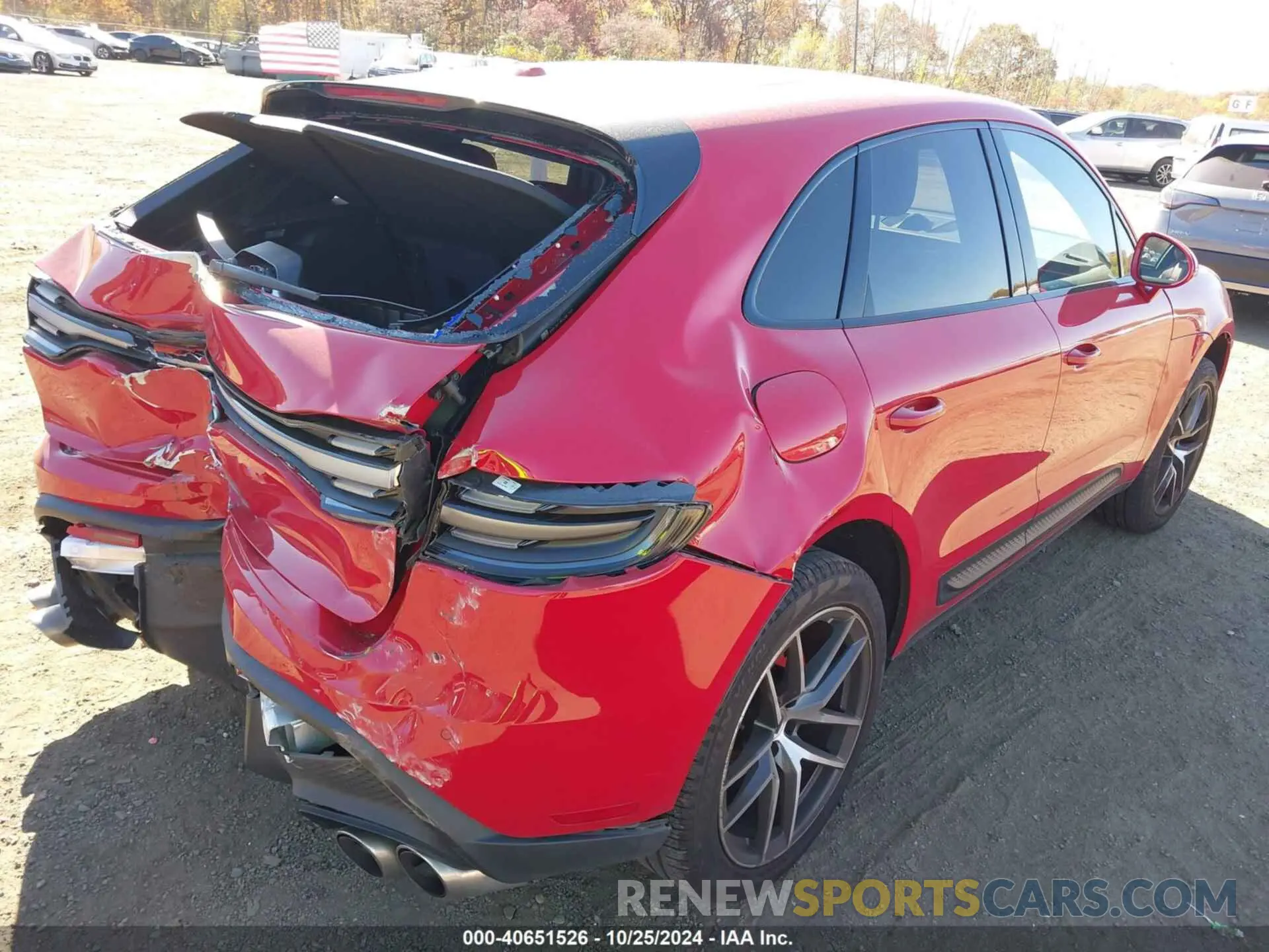 17 fotografías del automóvil dañado WP1AG2A57NLB21568 PORSCHE MACAN 2022