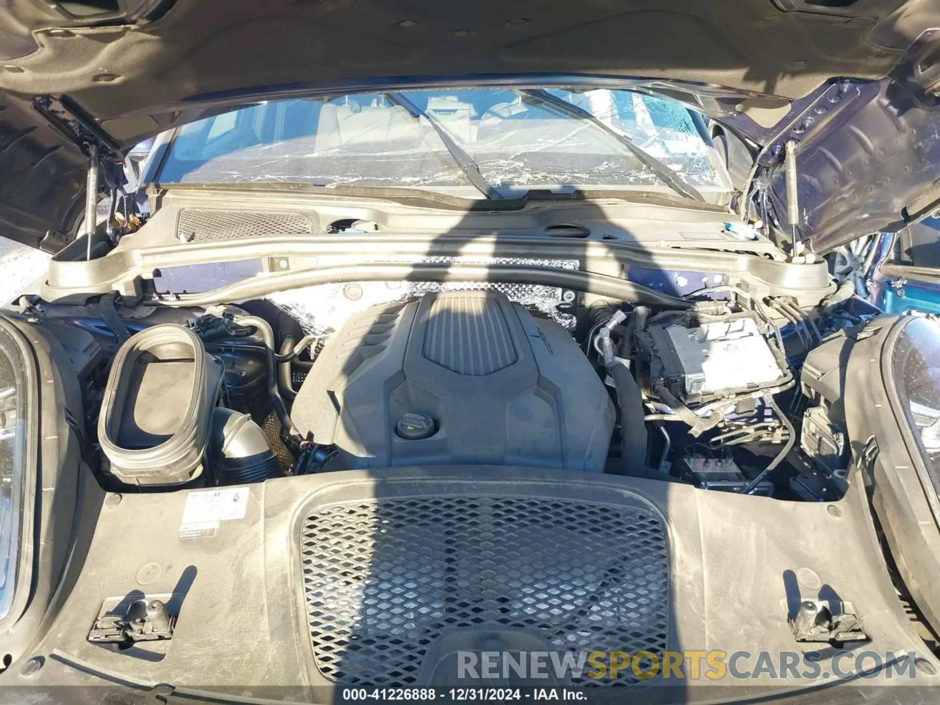 10 fotografías del automóvil dañado WP1AA2A50PLB02901 PORSCHE MACAN 2023
