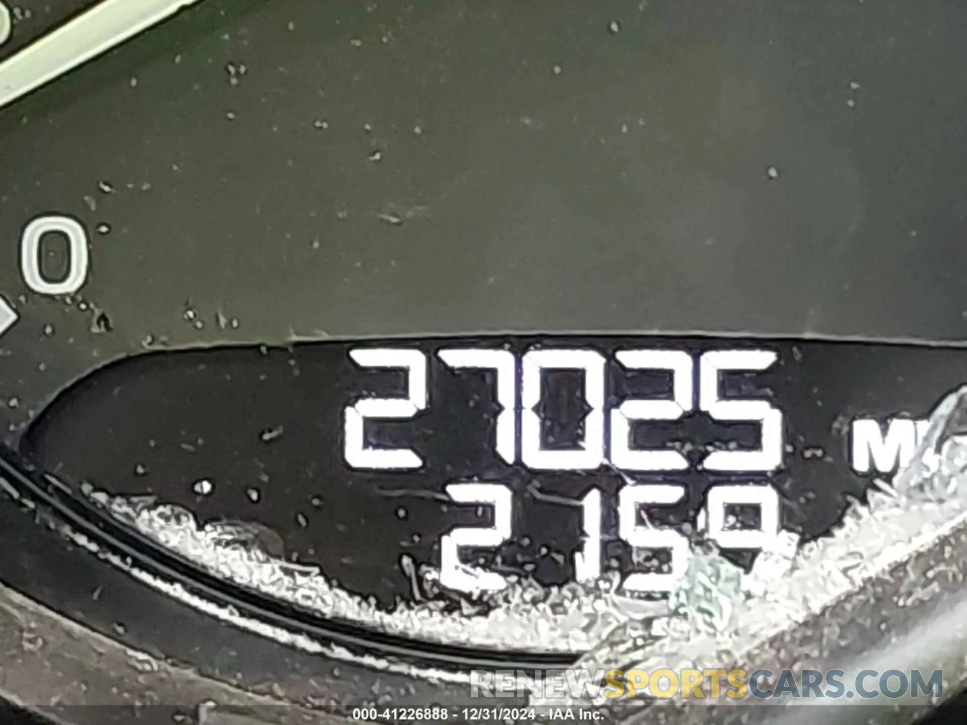 15 fotografías del automóvil dañado WP1AA2A50PLB02901 PORSCHE MACAN 2023