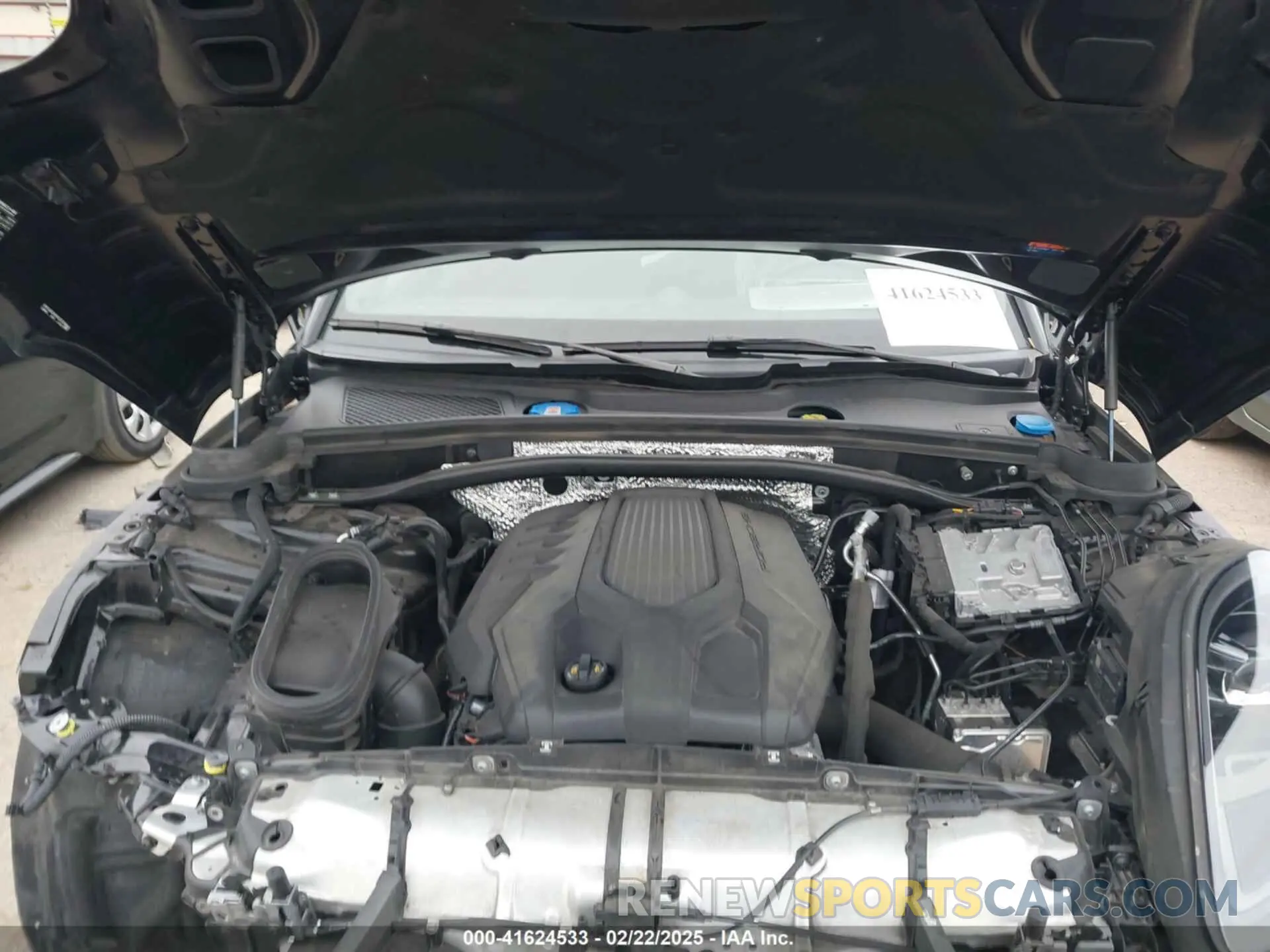 10 fotografías del automóvil dañado WP1AA2A54PLB16364 PORSCHE MACAN 2023