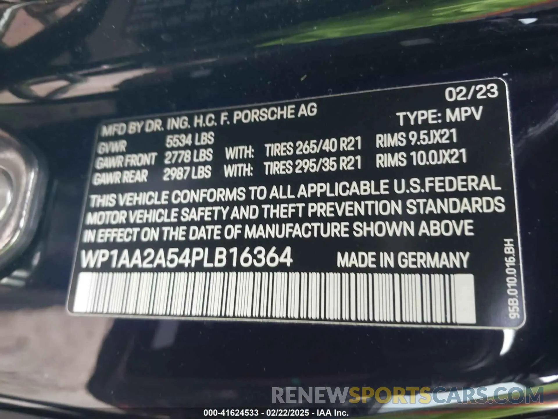 9 fotografías del automóvil dañado WP1AA2A54PLB16364 PORSCHE MACAN 2023