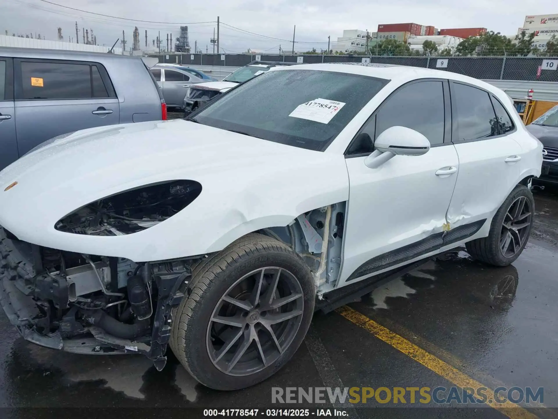 6 fotografías del automóvil dañado WP1AA2A56PLB17385 PORSCHE MACAN 2023