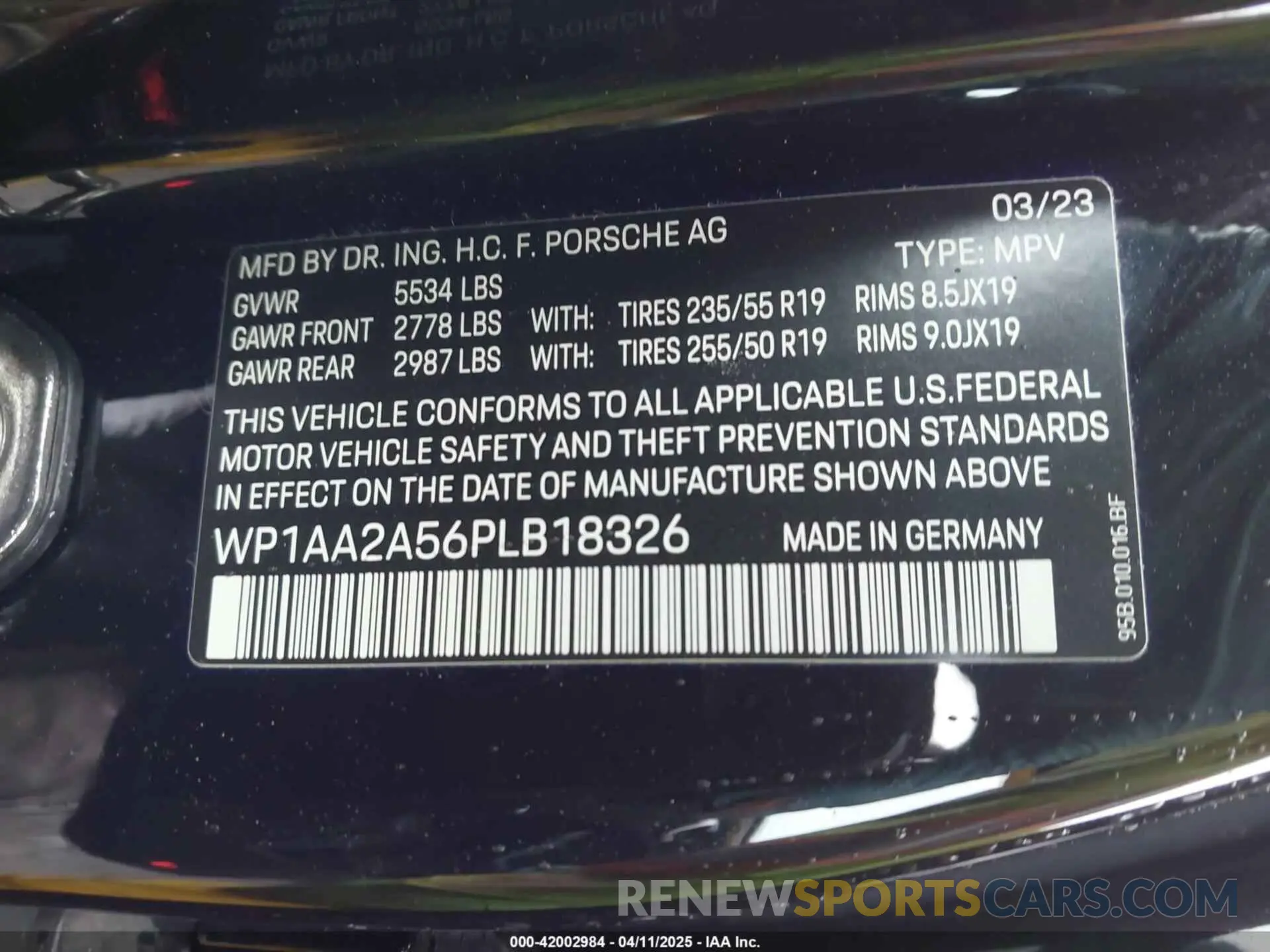 9 fotografías del automóvil dañado WP1AA2A56PLB18326 PORSCHE MACAN 2023