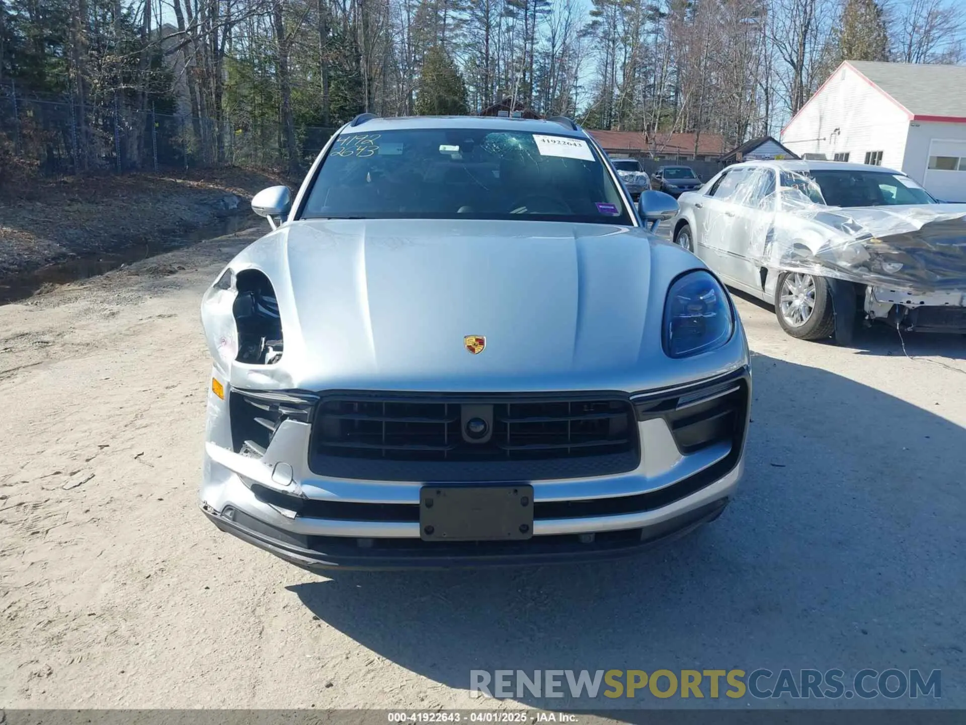 12 fotografías del automóvil dañado WP1AA2A59PLB15307 PORSCHE MACAN 2023