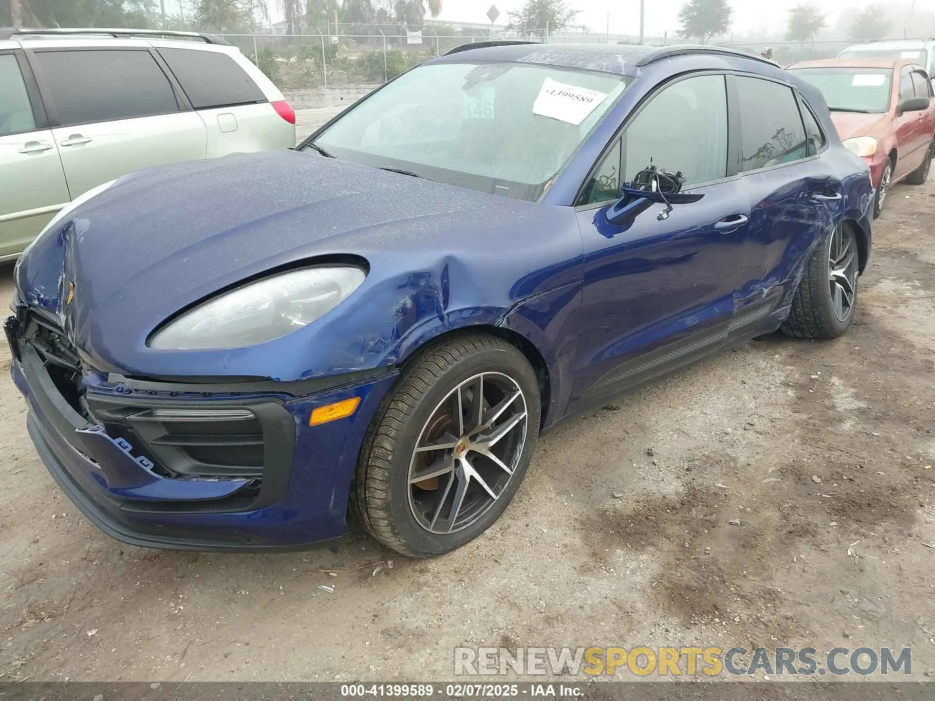2 fotografías del automóvil dañado WP1AA2A5XPLB06079 PORSCHE MACAN 2023