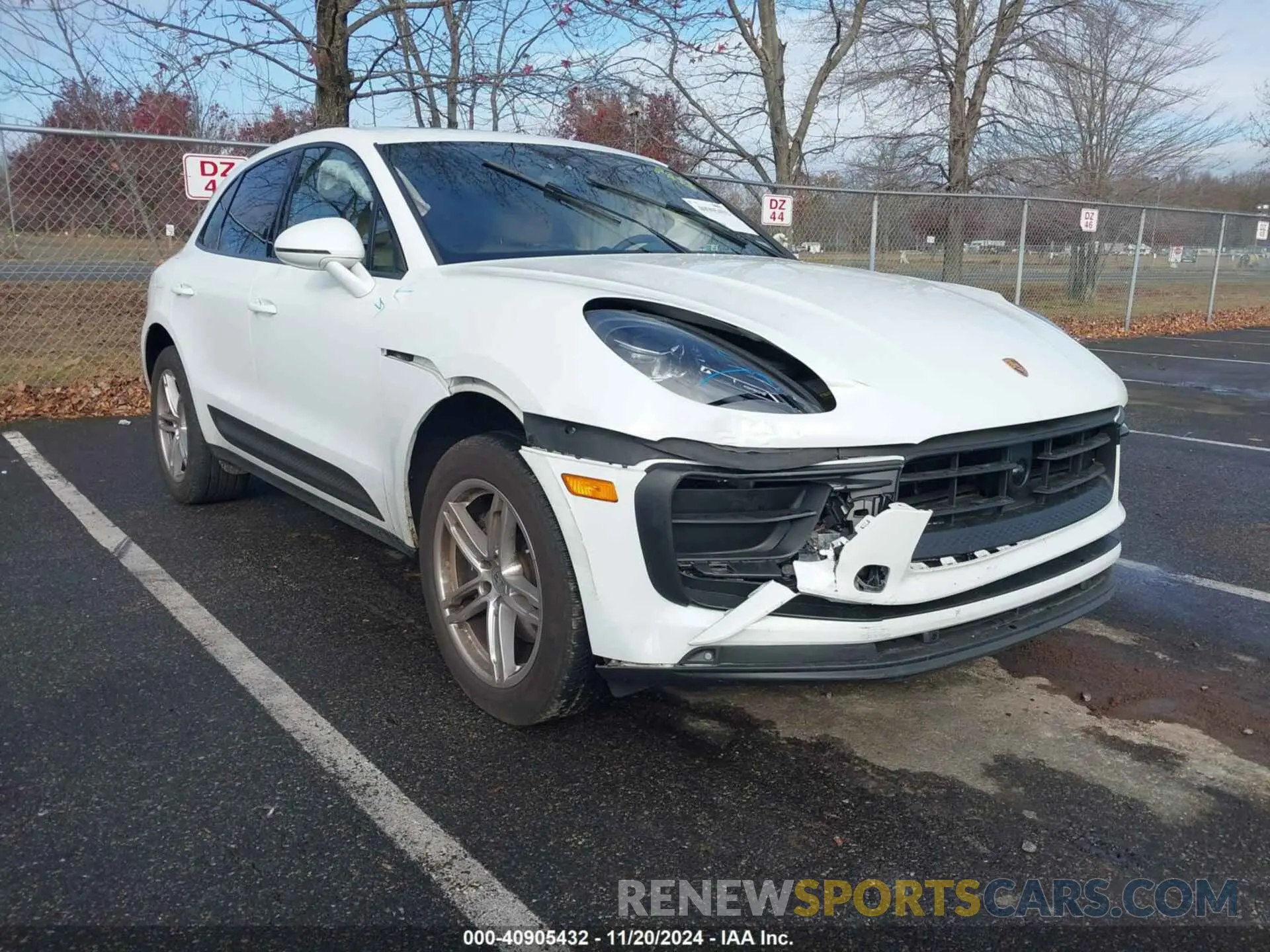 6 fotografías del automóvil dañado WP1AA2A5XPLB13999 PORSCHE MACAN 2023