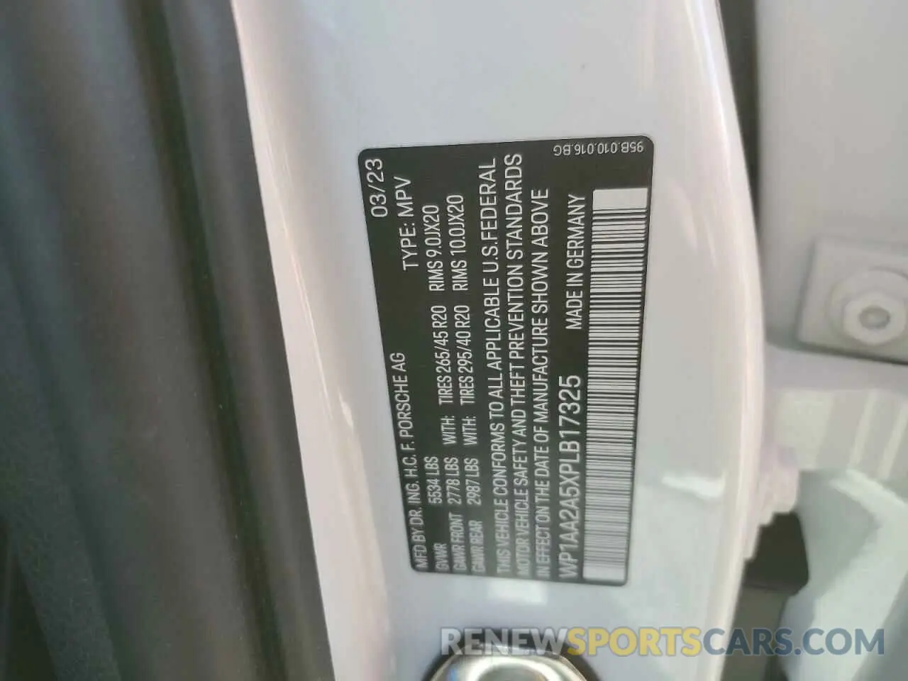 12 fotografías del automóvil dañado WP1AA2A5XPLB17325 PORSCHE MACAN 2023