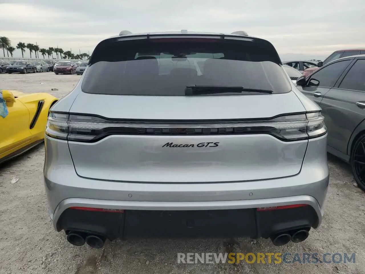 6 fotografías del automóvil dañado WP1AF2A53PLB56470 PORSCHE MACAN 2023