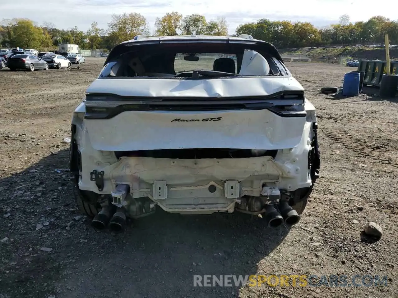 6 fotografías del automóvil dañado WP1AF2A55PLB55014 PORSCHE MACAN 2023