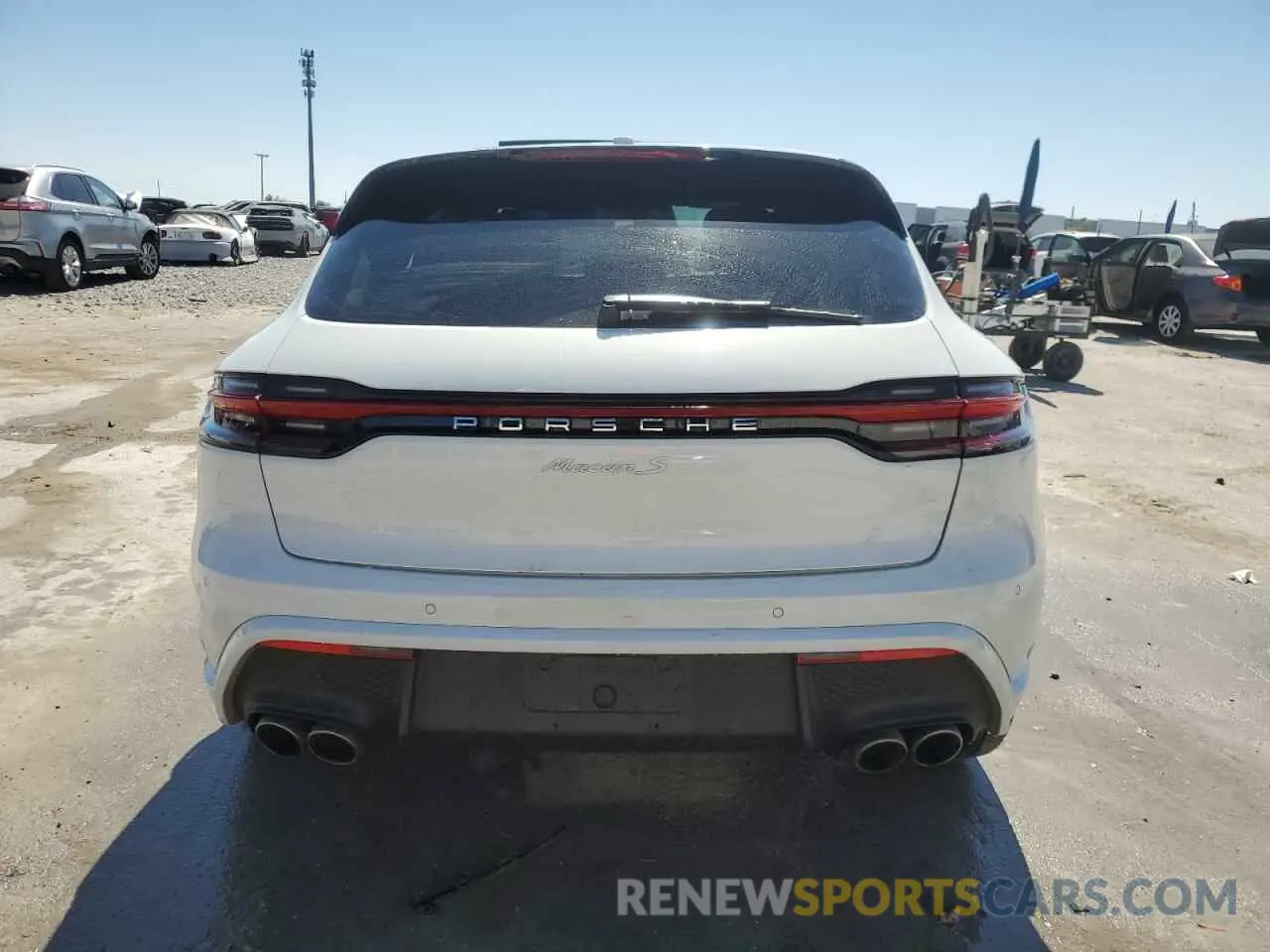 6 fotografías del automóvil dañado WP1AG2A50PLB36397 PORSCHE MACAN 2023