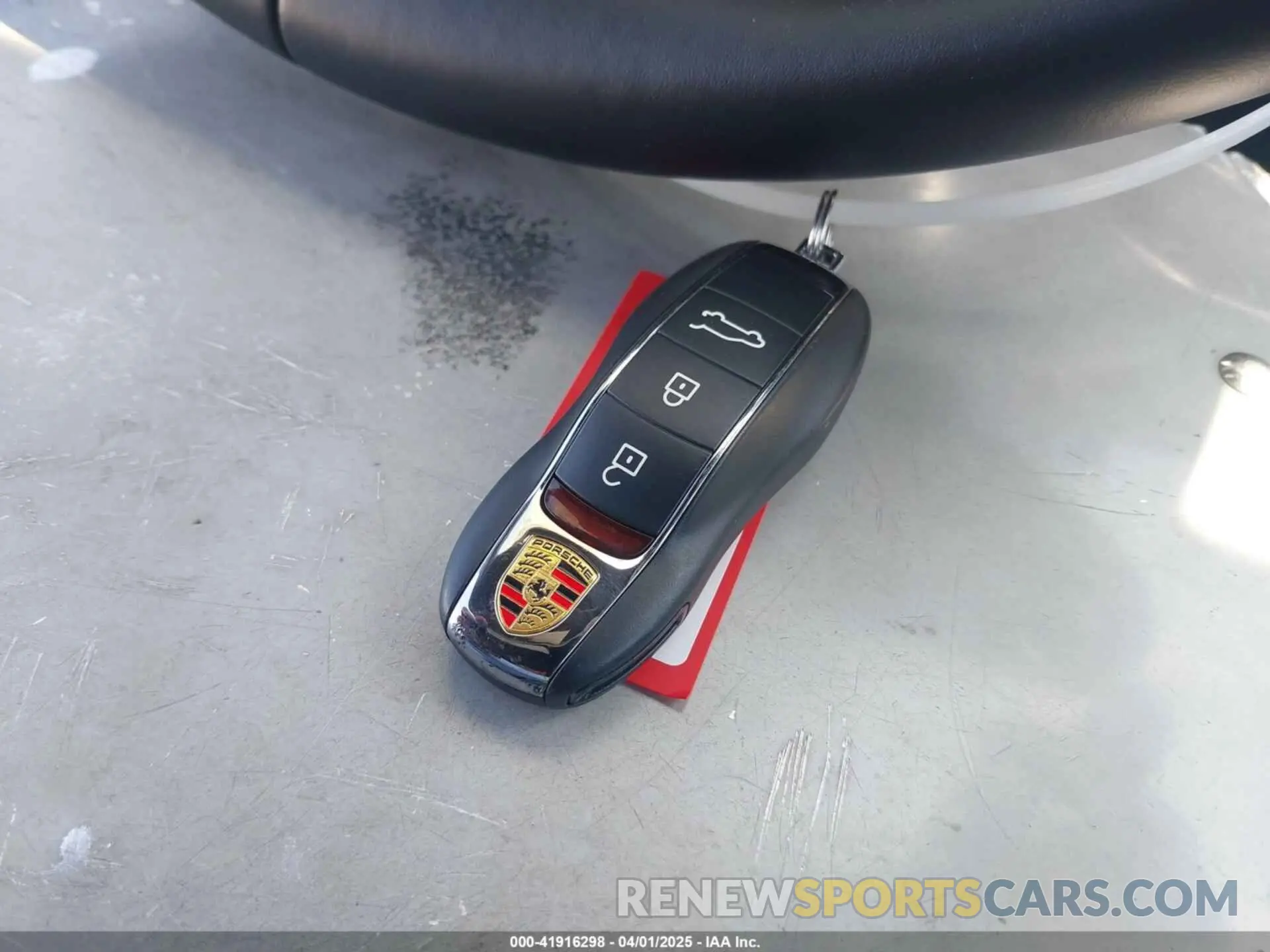 11 fotografías del automóvil dañado WP1AG2A50PLB38649 PORSCHE MACAN 2023
